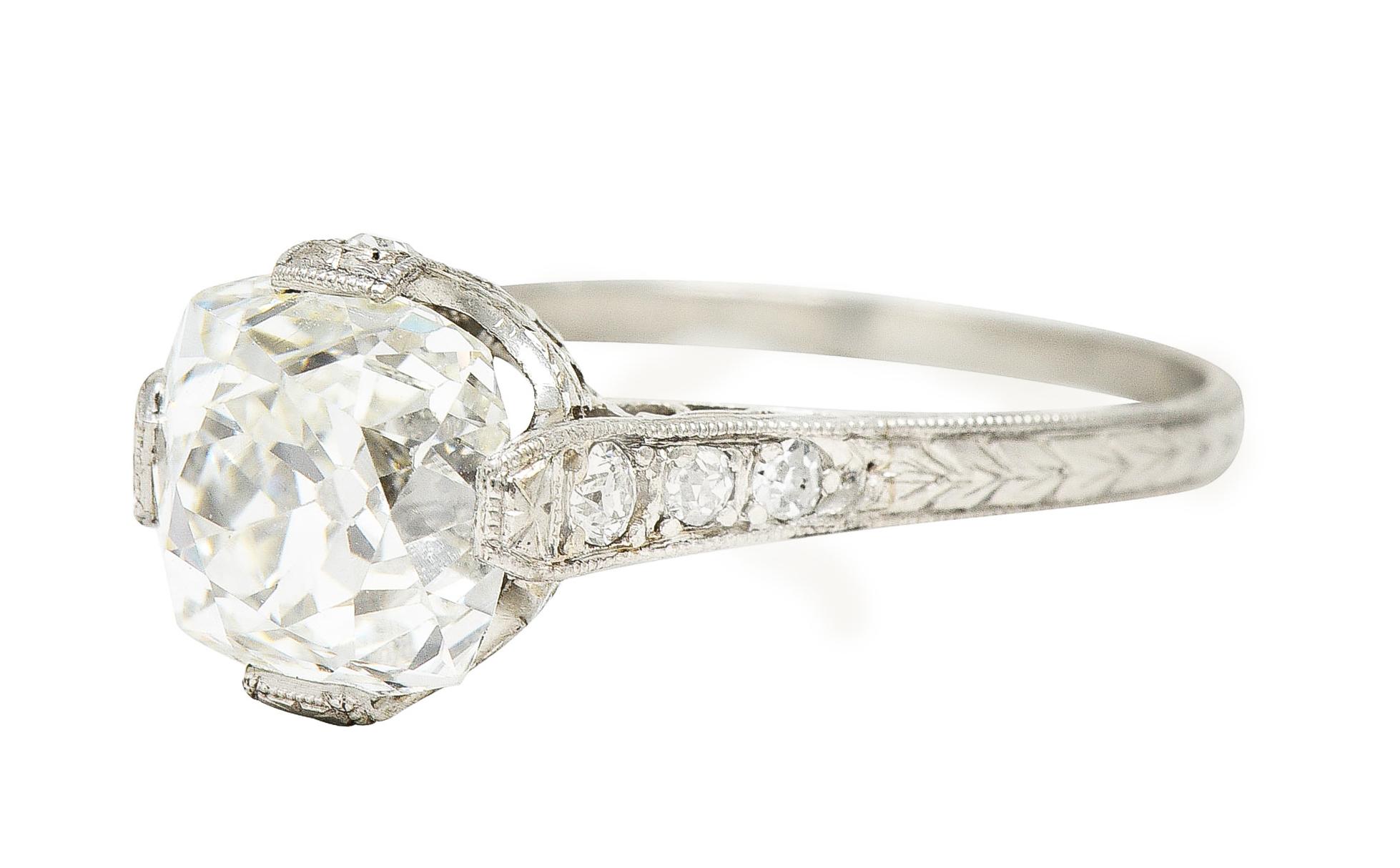 Art Deco 2.78 Carats Old Mine Diamond Platinum Filigree Engagement Ring GIA For Sale 1