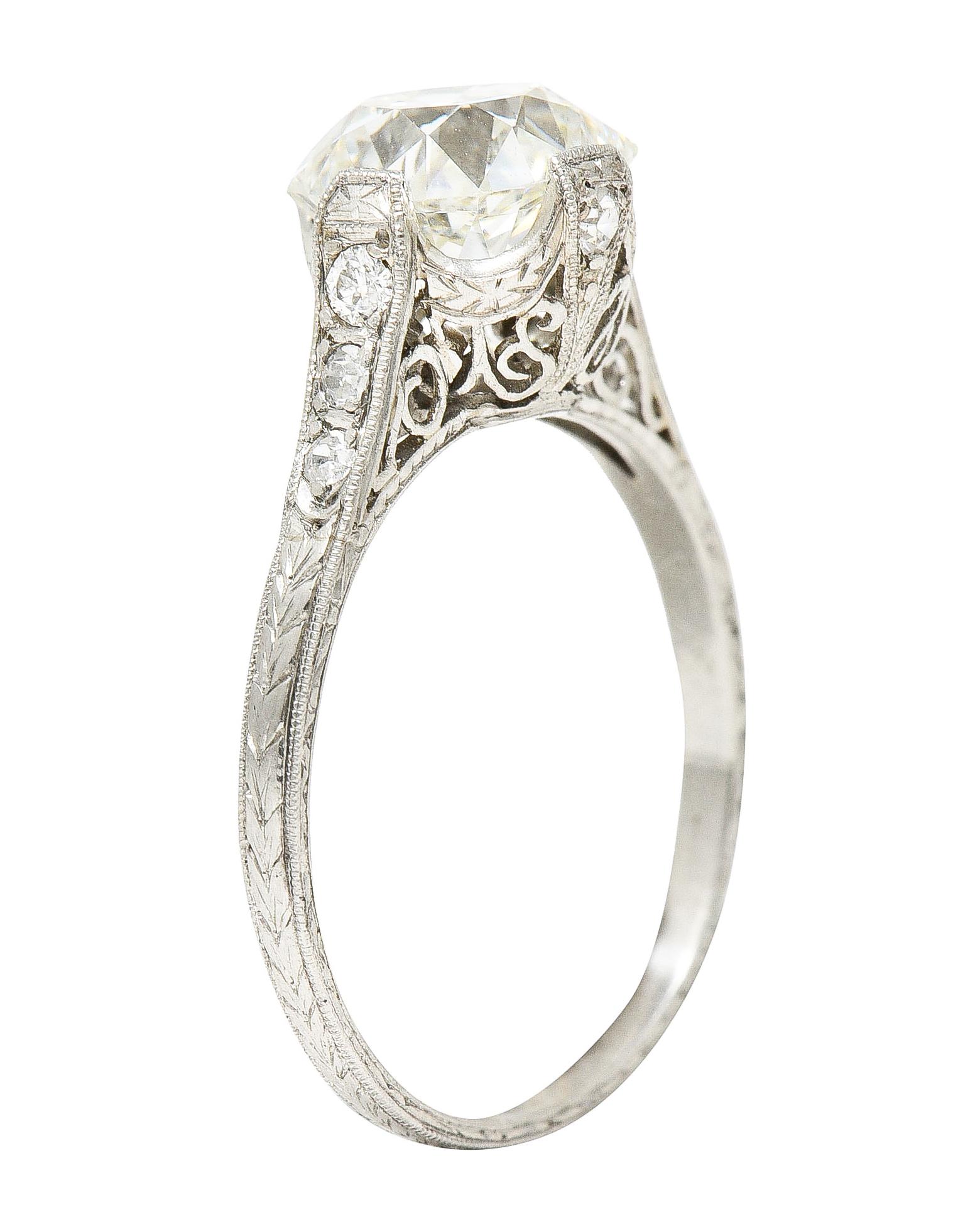 Art Deco 2.78 Carats Old Mine Diamond Platinum Filigree Engagement Ring GIA For Sale 3
