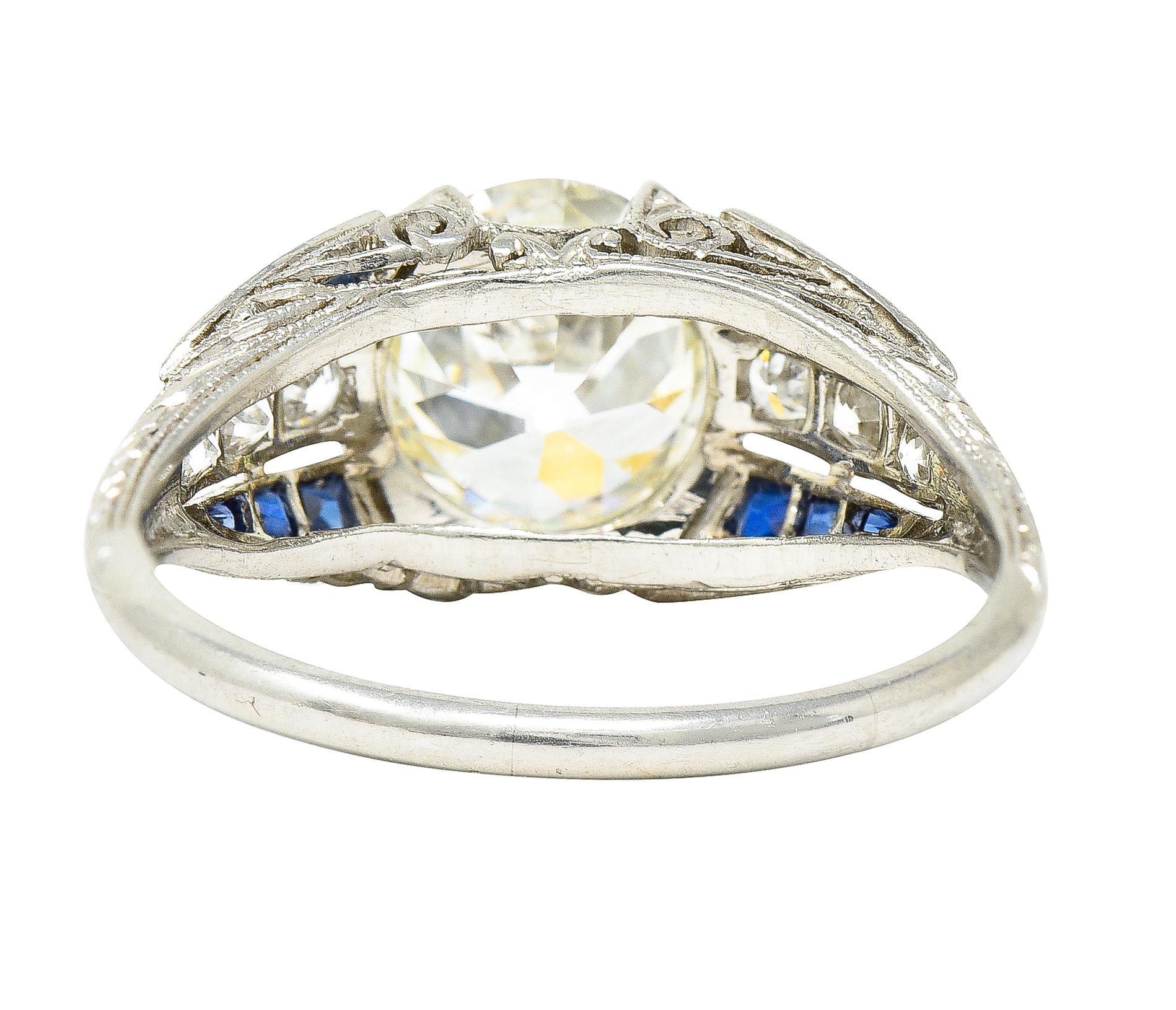 Women's or Men's Art Deco 2.79 Carats Old European Diamond Sapphire Platinum Engagement Ring