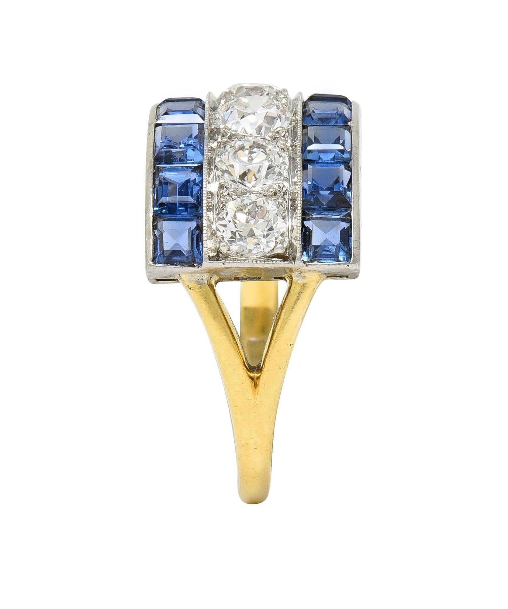 Art Deco 2.80 CTW Diamond Sapphire Platinum 18 Karat Gold Vintage Band Ring For Sale 3