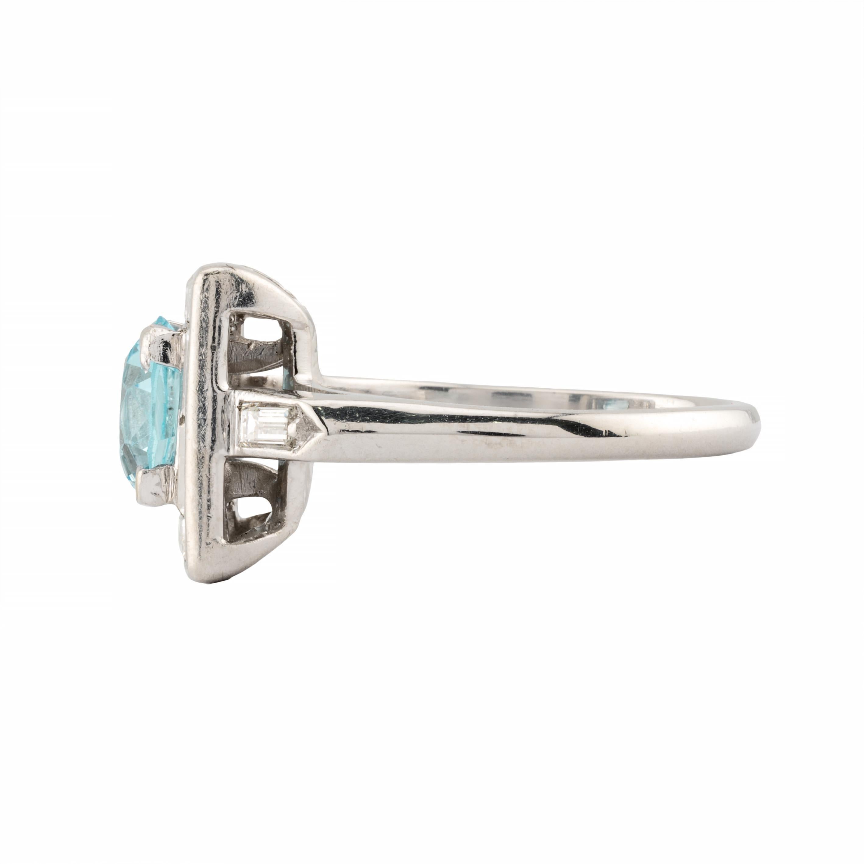 Art Deco 2.80ctw Blue Zircon & Baguette Diamond Ring in Platinum In Good Condition For Sale In Boston, MA