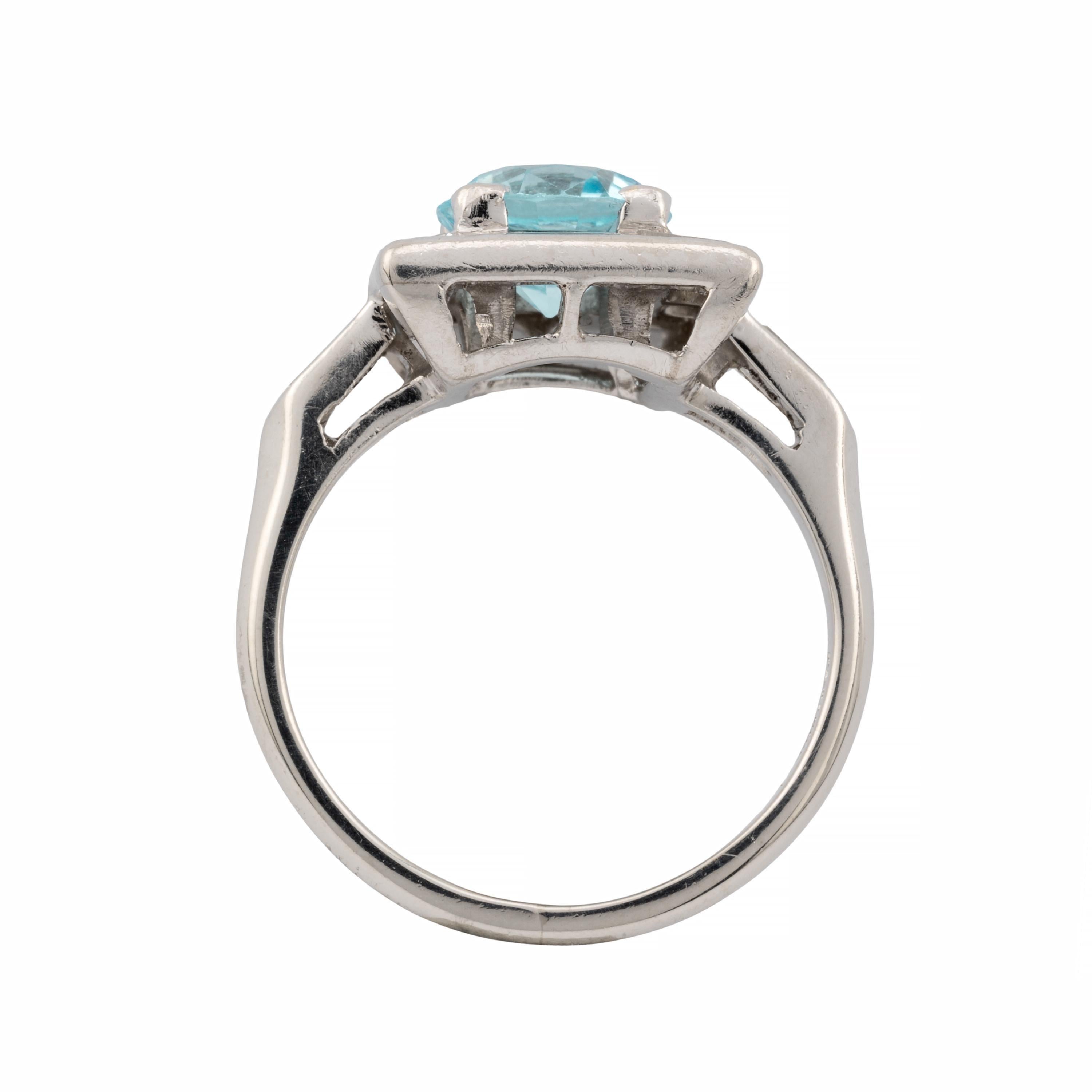 Art Deco 2.80ctw Blue Zircon & Baguette Diamond Ring in Platinum For Sale 1