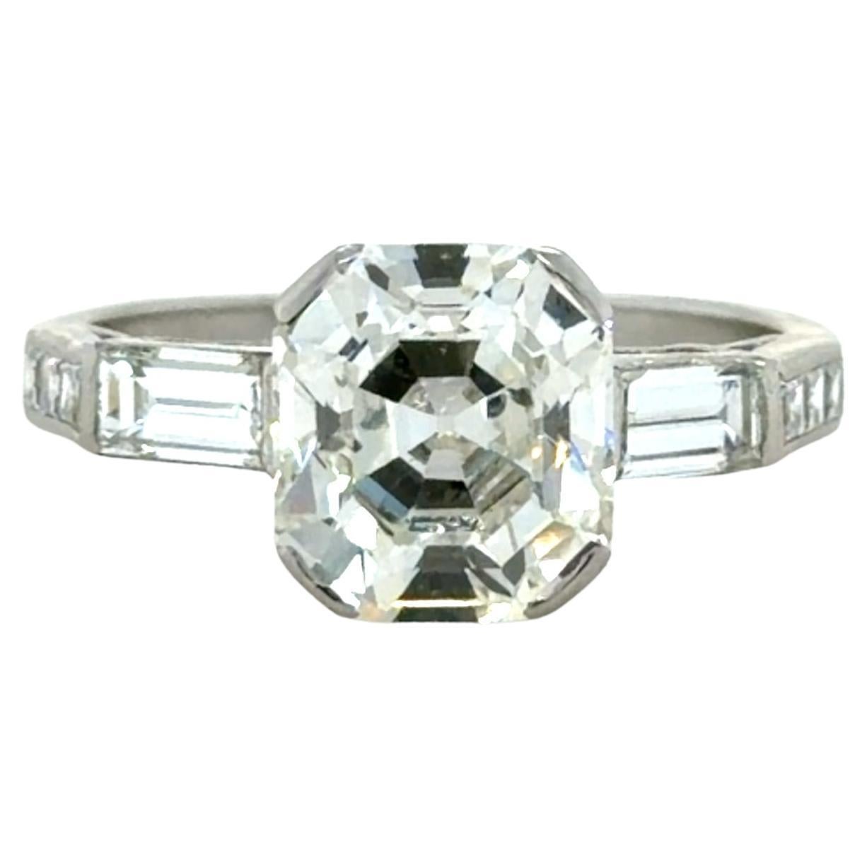 Art Deco 2.82 Carat Antique Cut Diamond Engagement Ring