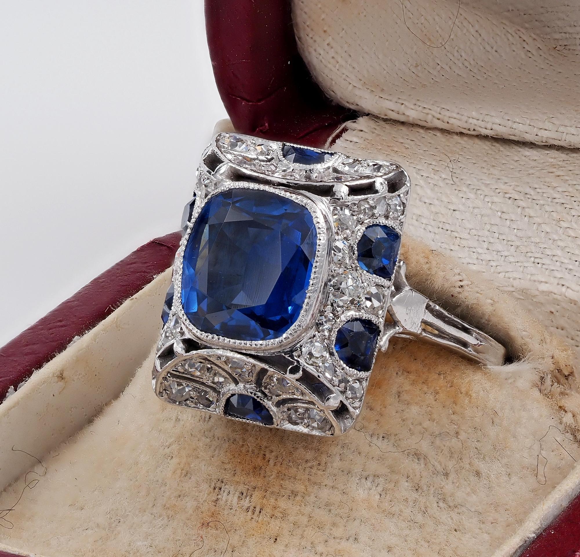 Bague rare en saphir de Birmanie certifié 2,83 carats et diamants, style Art déco en vente 1