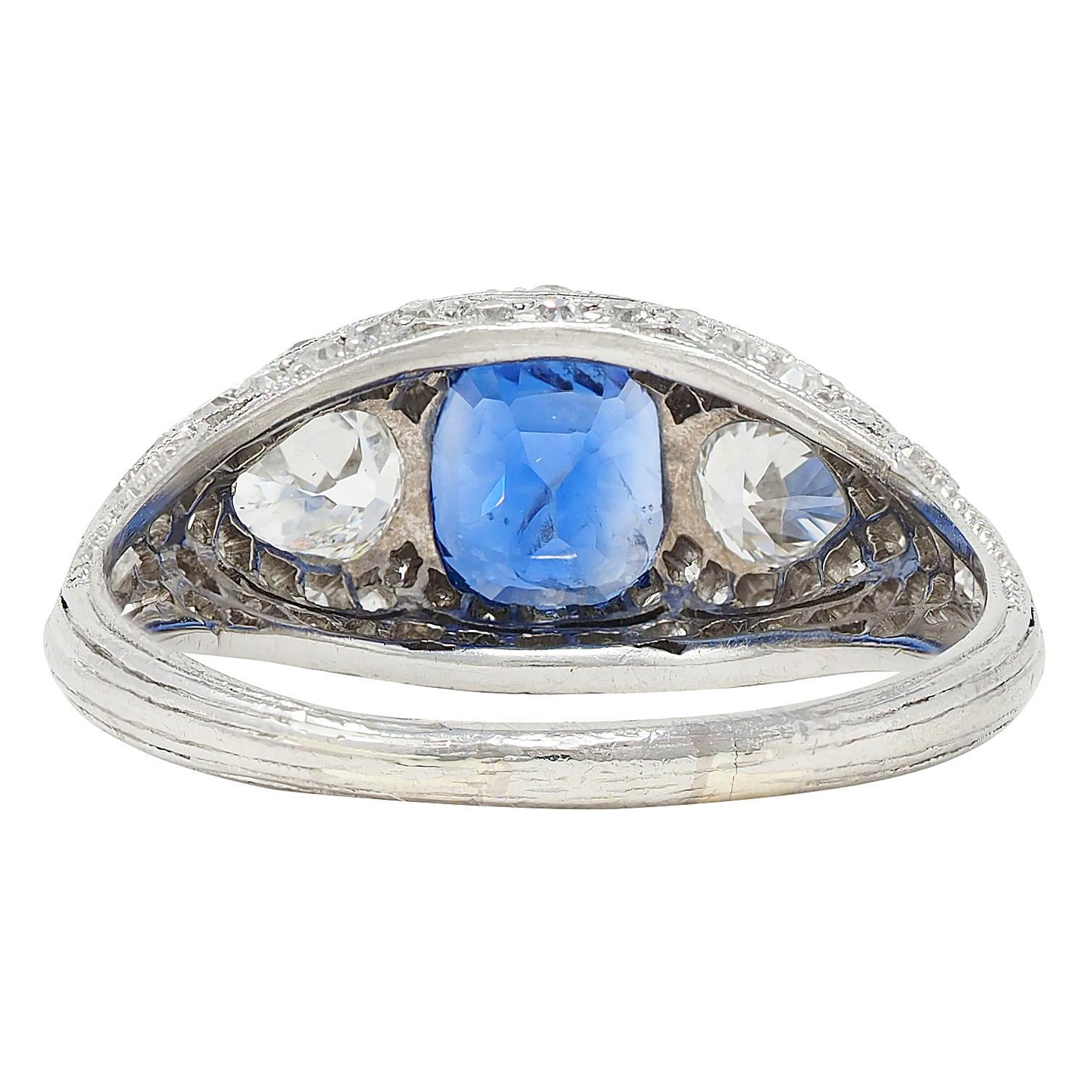 Art Deco 2.85 CTW No Heat Ceylon Sapphire Diamond Platinum Vintage Bombé Ring For Sale 1