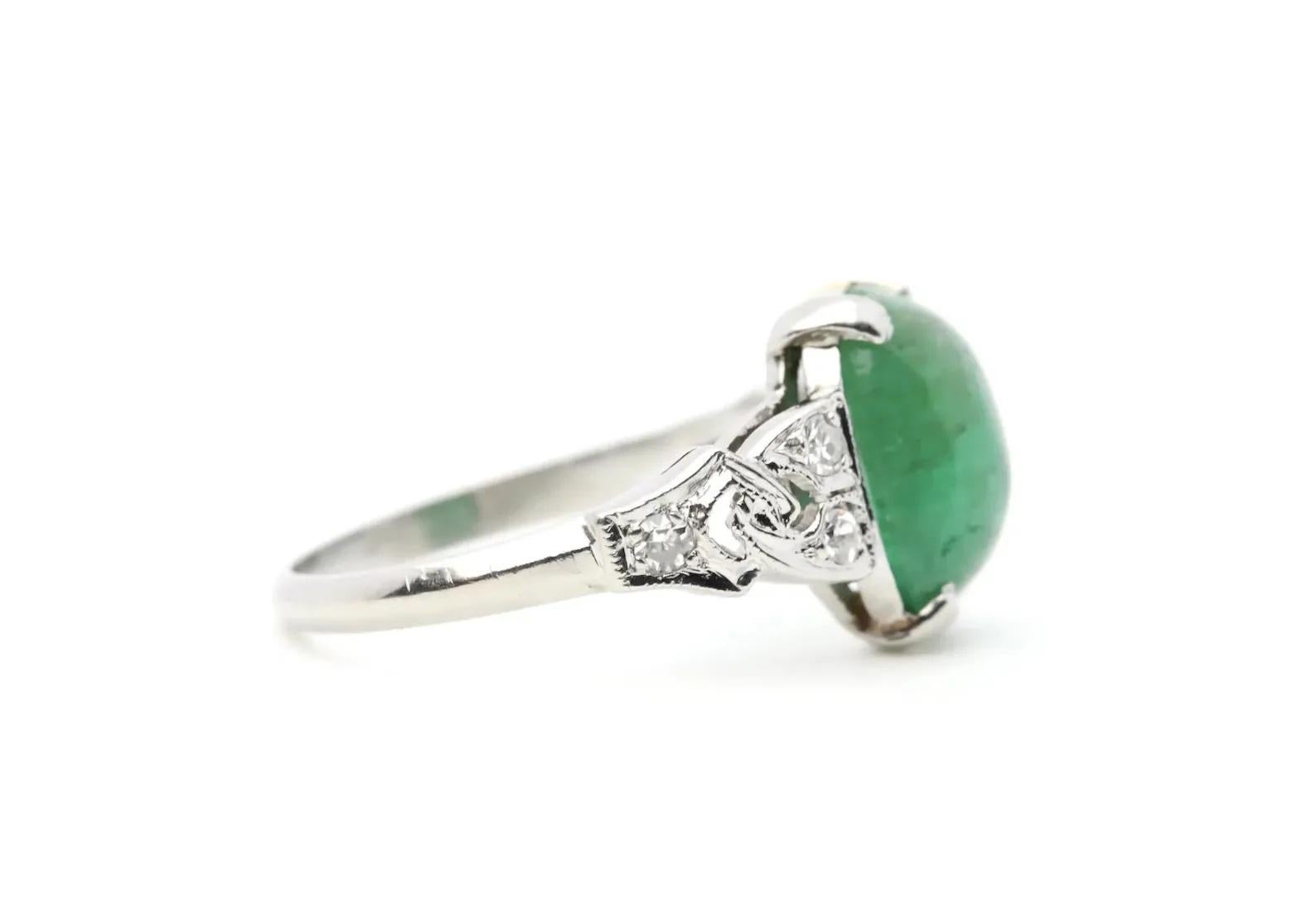 Emerald Cut Art Deco 2.86ctw Cabochon Colombian Emerald & Diamond Ring in Platinum For Sale