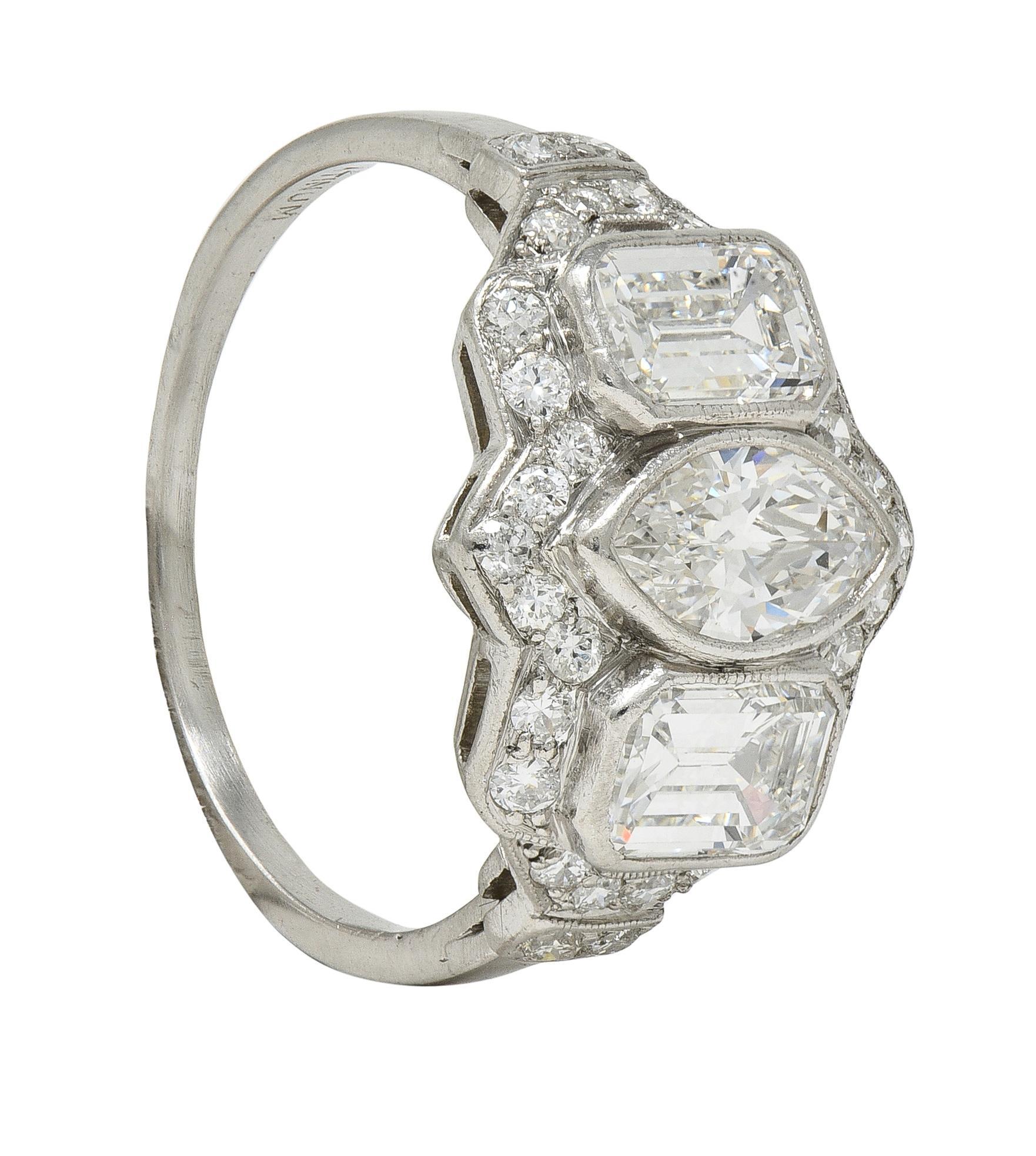 Art Deco 2.87 CTW Marquise Schliff Diamant Platin Vintage Halo Verlobungsring im Angebot 5