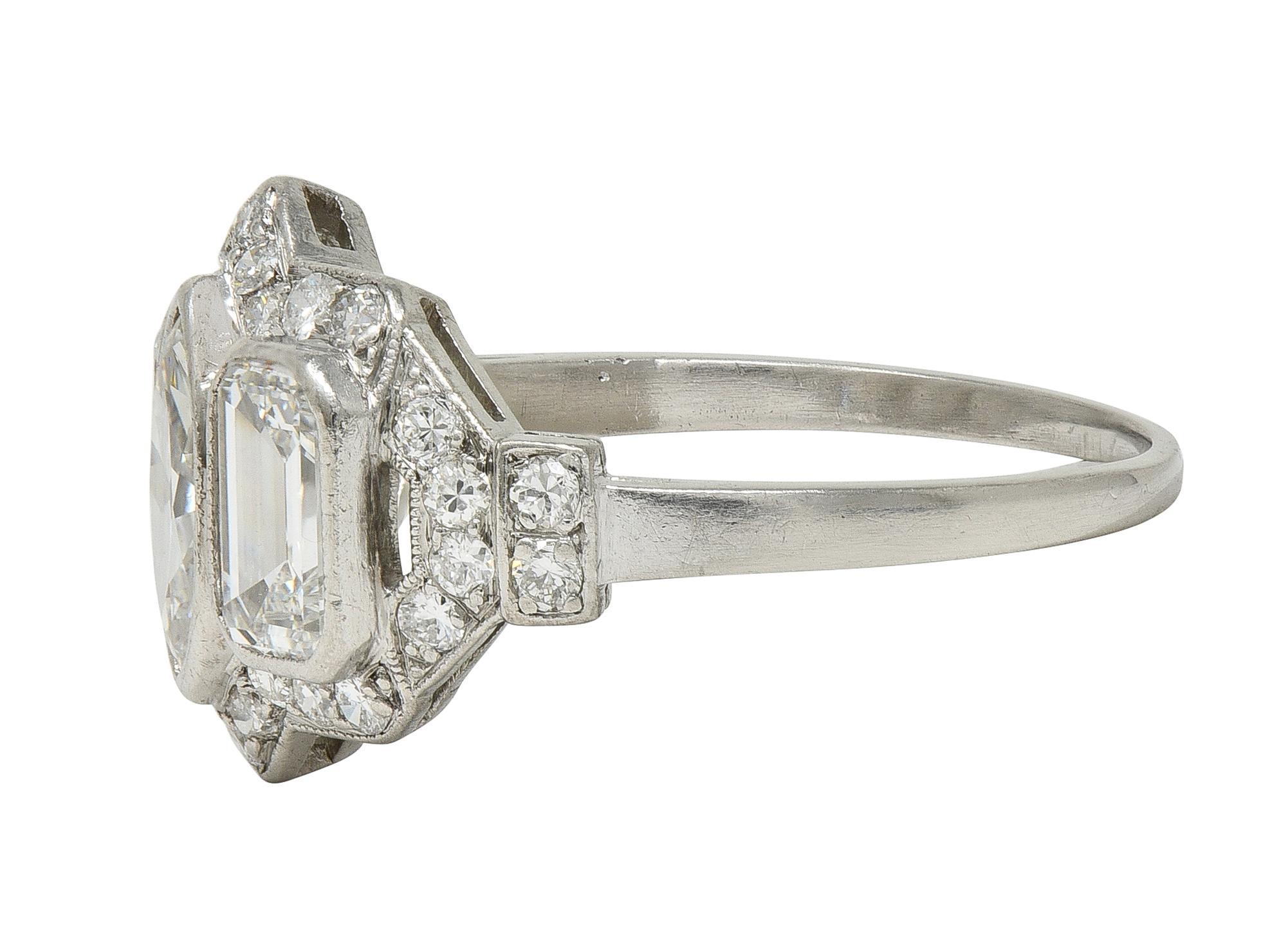 Art Deco 2.87 CTW Marquise Schliff Diamant Platin Vintage Halo Verlobungsring Damen im Angebot