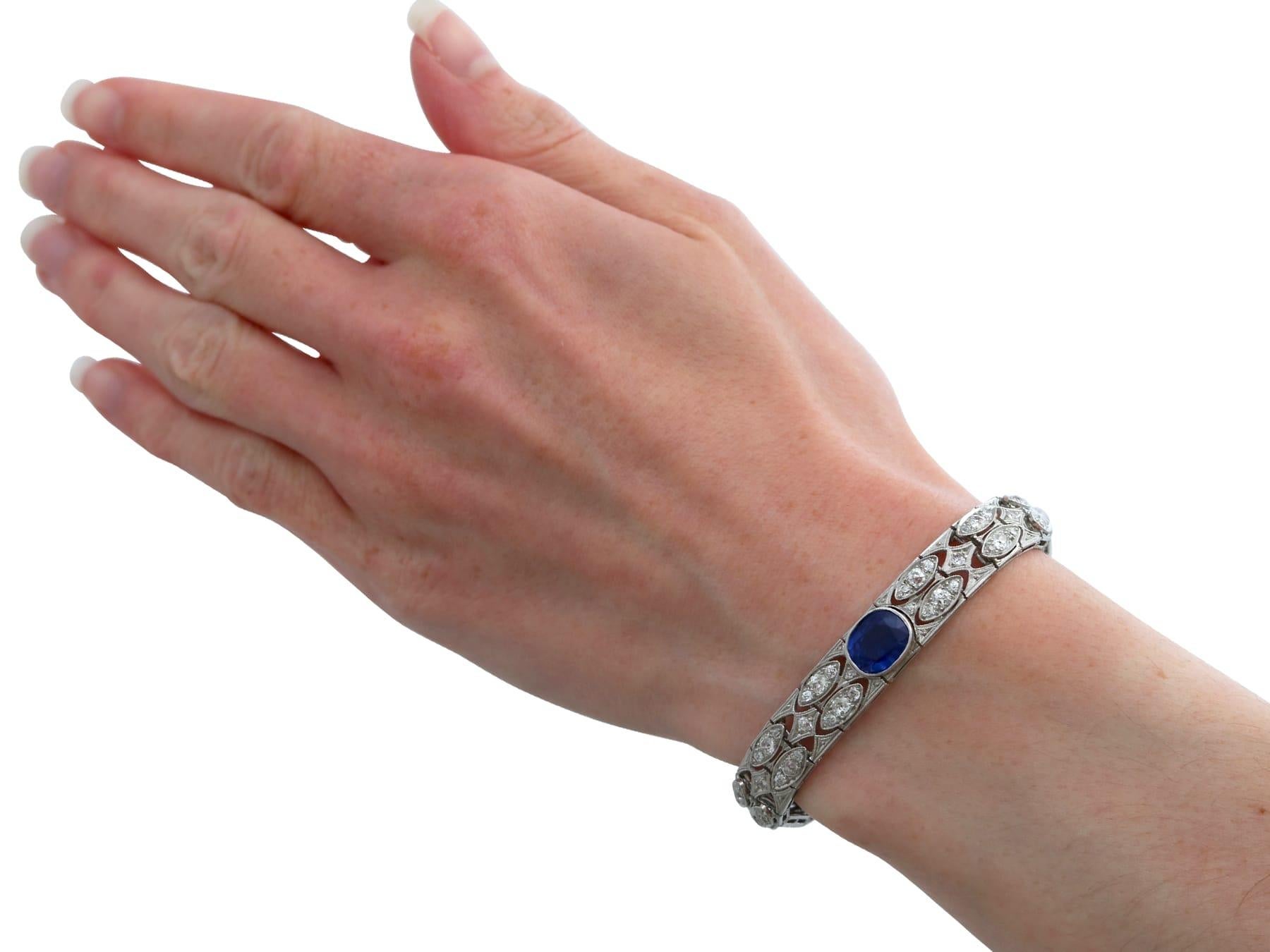 Art Deco 2.90 Carat Basaltic Sapphire and 5.40 Carat Diamond Platinum Bracelet For Sale 5