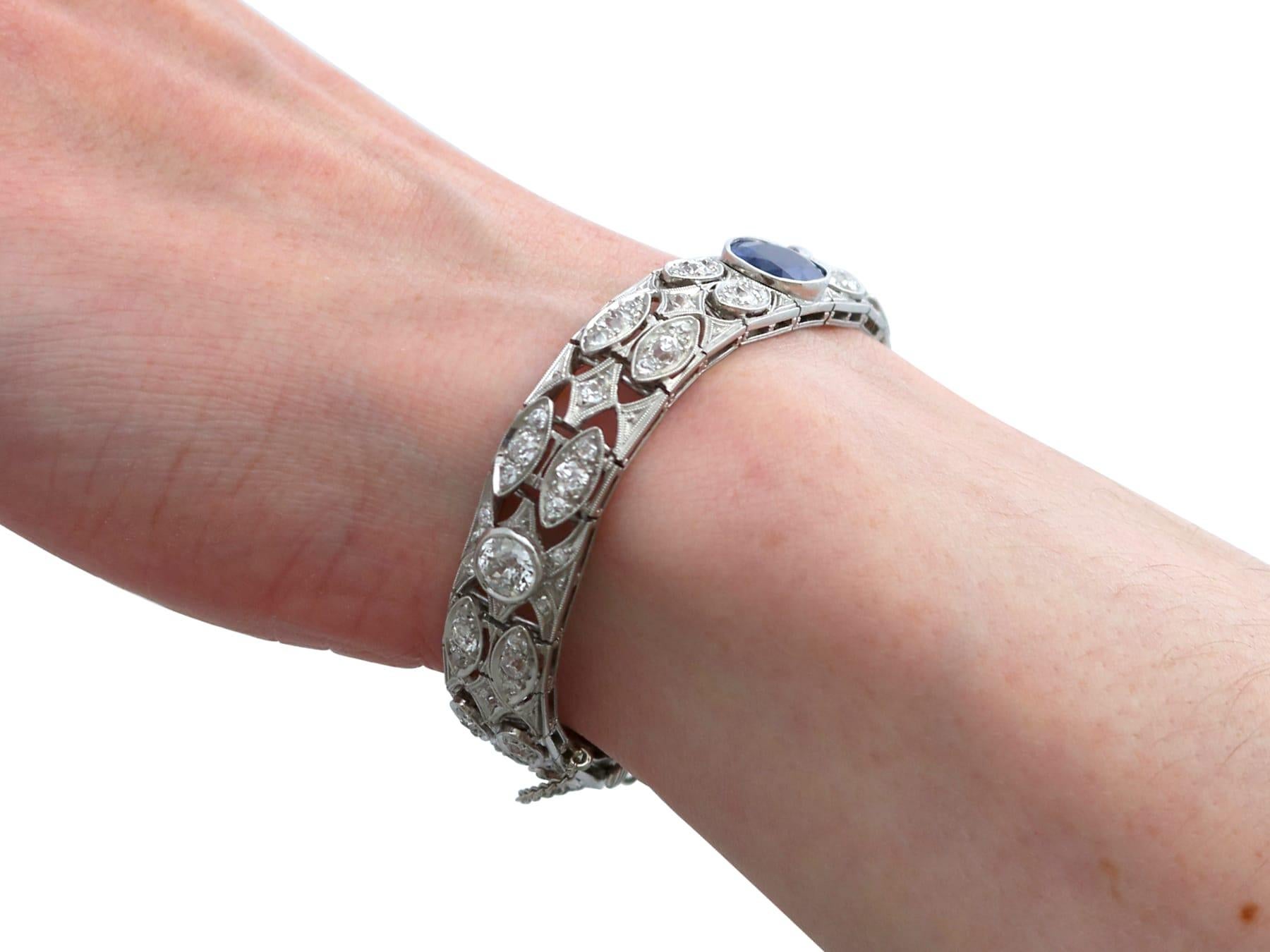 Art Deco 2.90 Carat Basaltic Sapphire and 5.40 Carat Diamond Platinum Bracelet For Sale 6