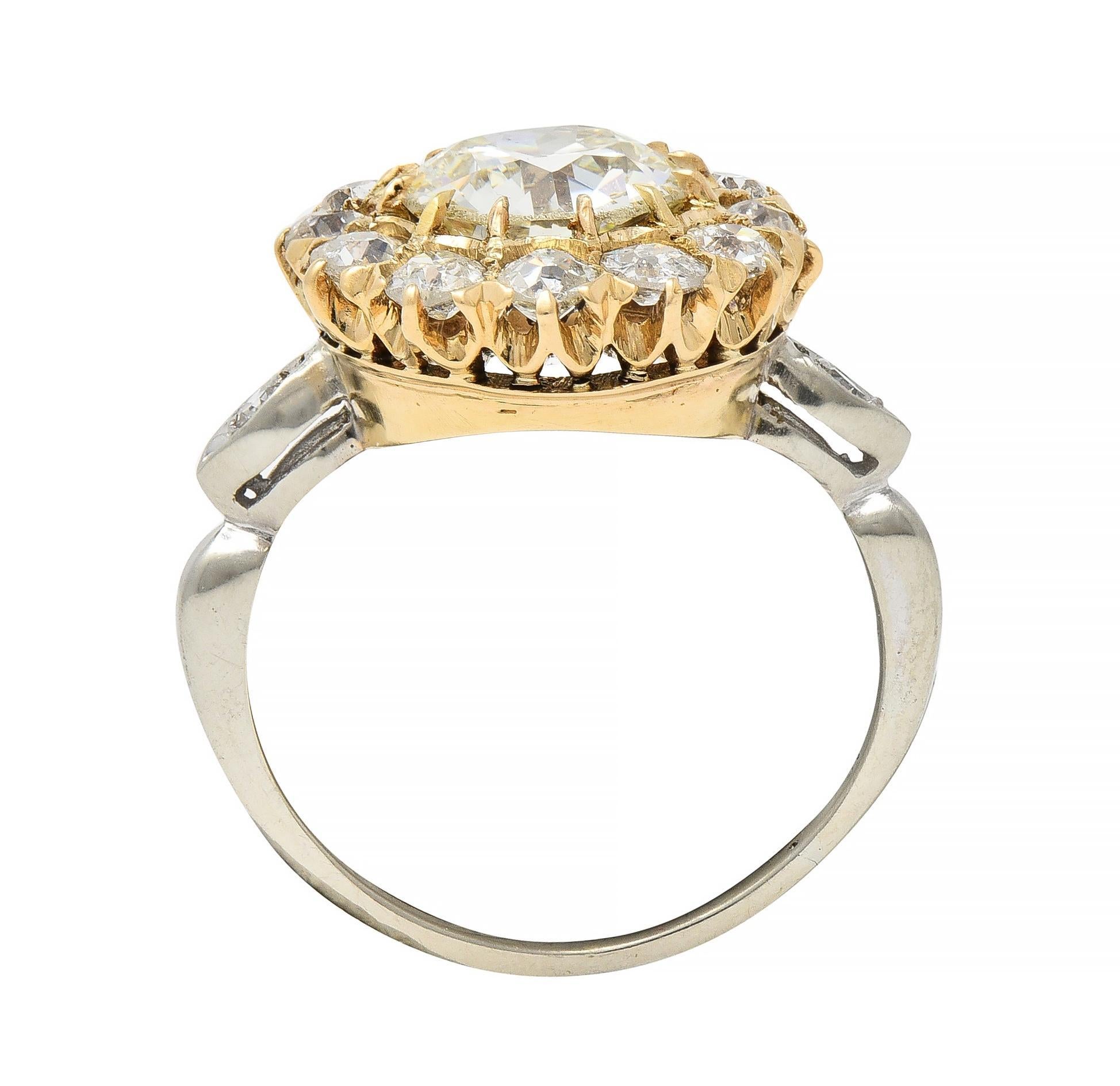Art Deco 2.95 CTW Old European Cut Diamond 14 Karat Gold Cluster Ring GIA For Sale 6