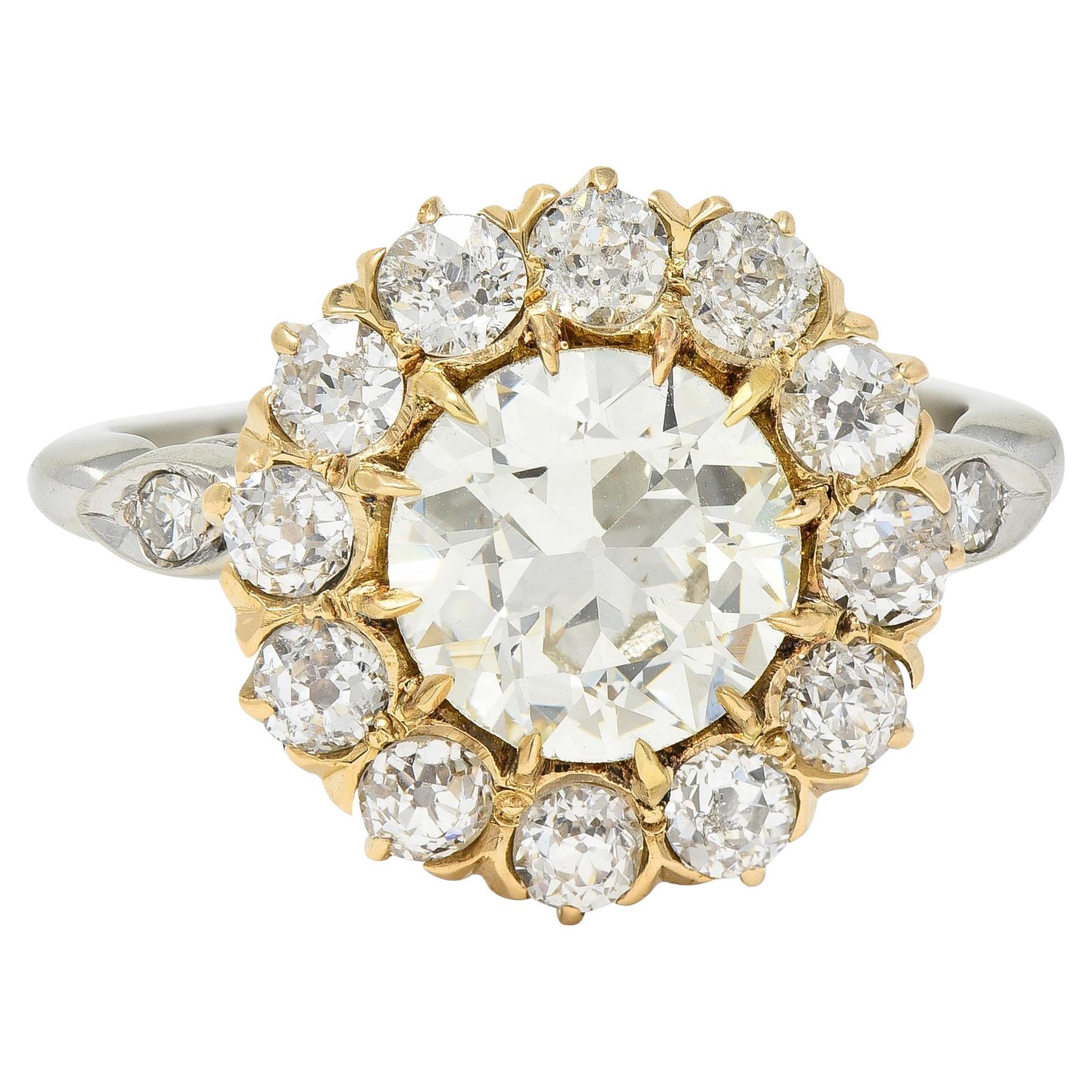 Art Deco 2,95 Karat Diamant im alteuropäischen Schliff 14 Karat Gold Cluster-Ring GIA im Angebot