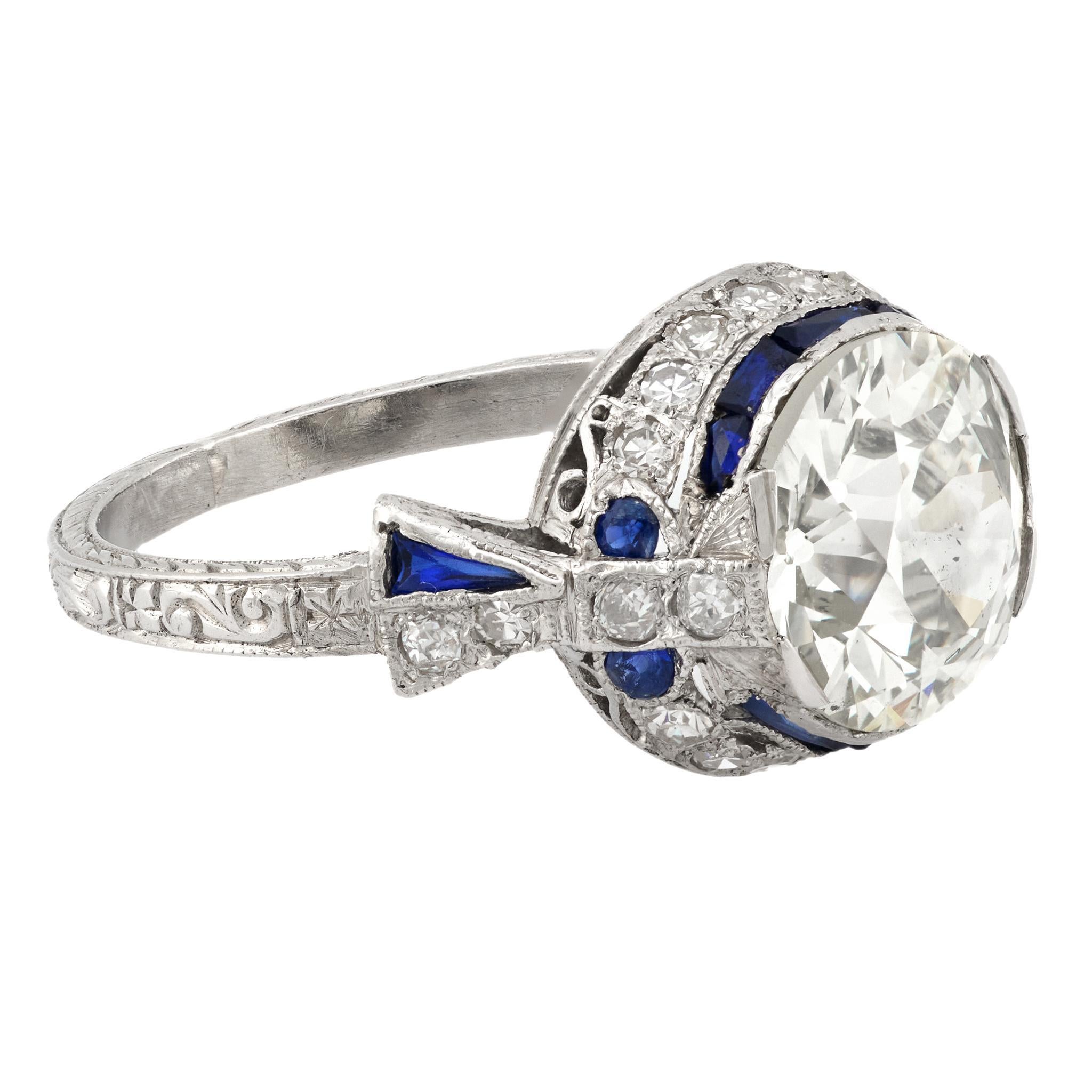 Taille vieille Europe Bague de fiançailles Art déco 2,98 carats diamant saphir platine en vente