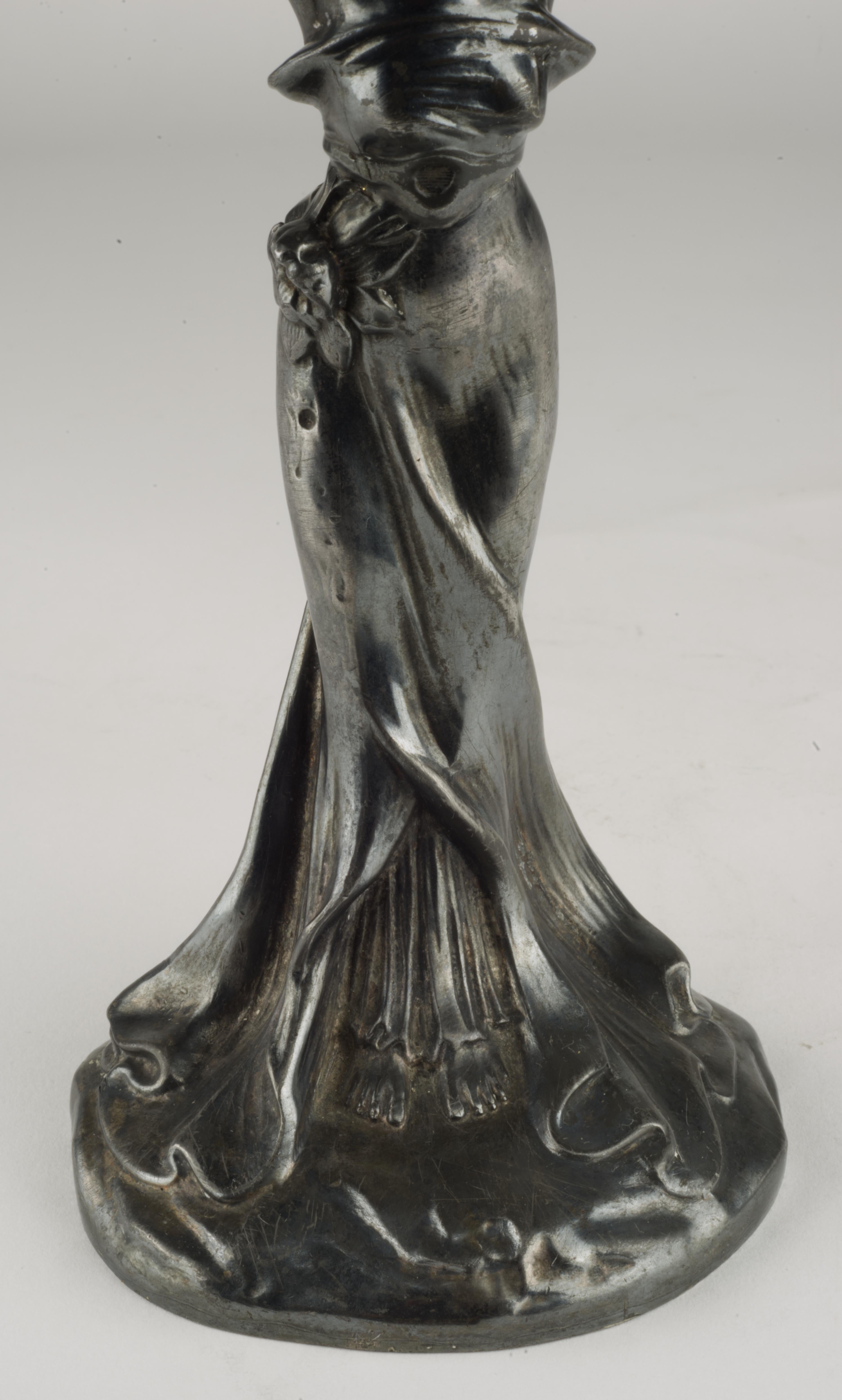 Chandelier Art Déco à 3 bras Figure de femme E.G. Webster & Sons en vente 6