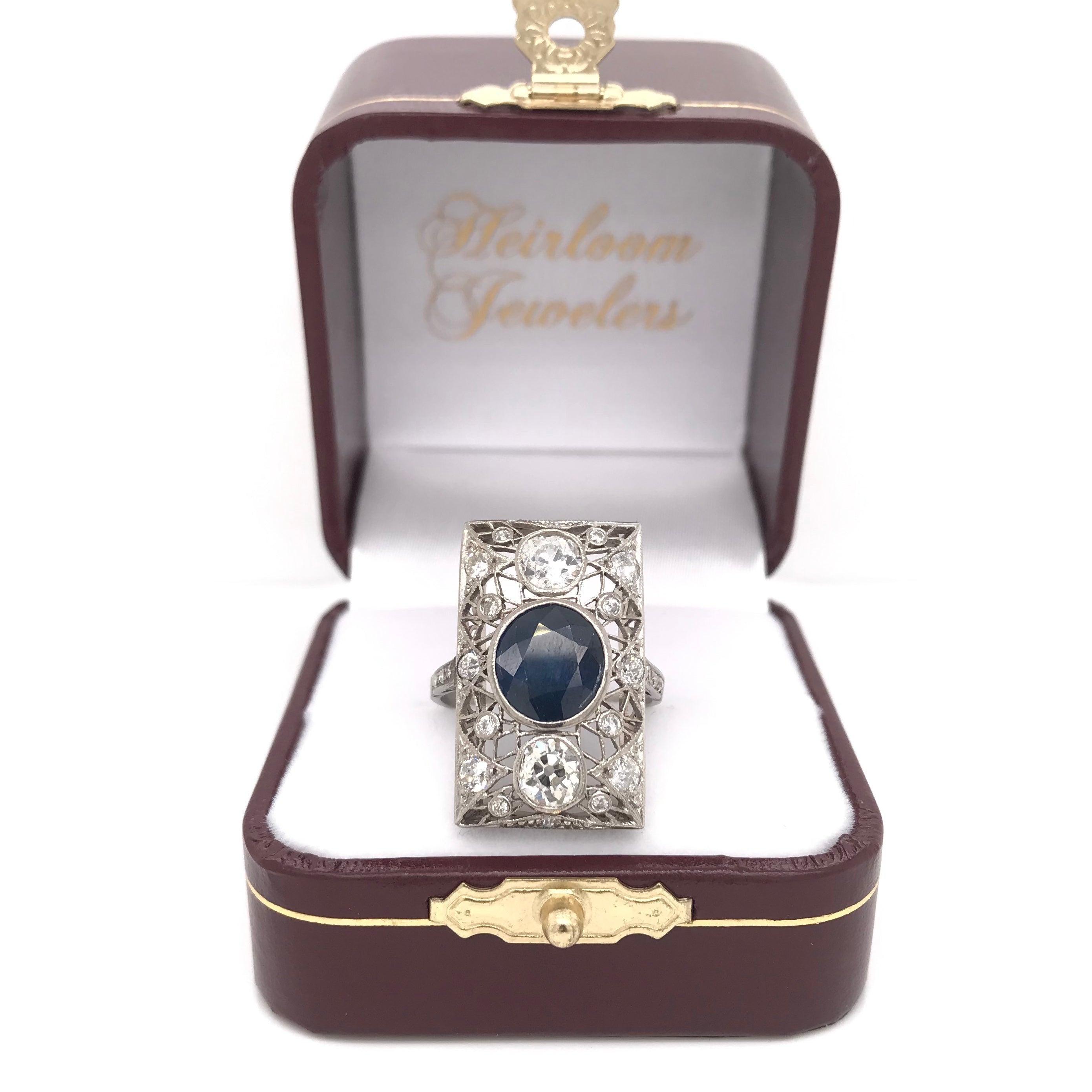 Art Deco 3 Carat Sapphire and Diamond Platinum Filigree Ring For Sale 7