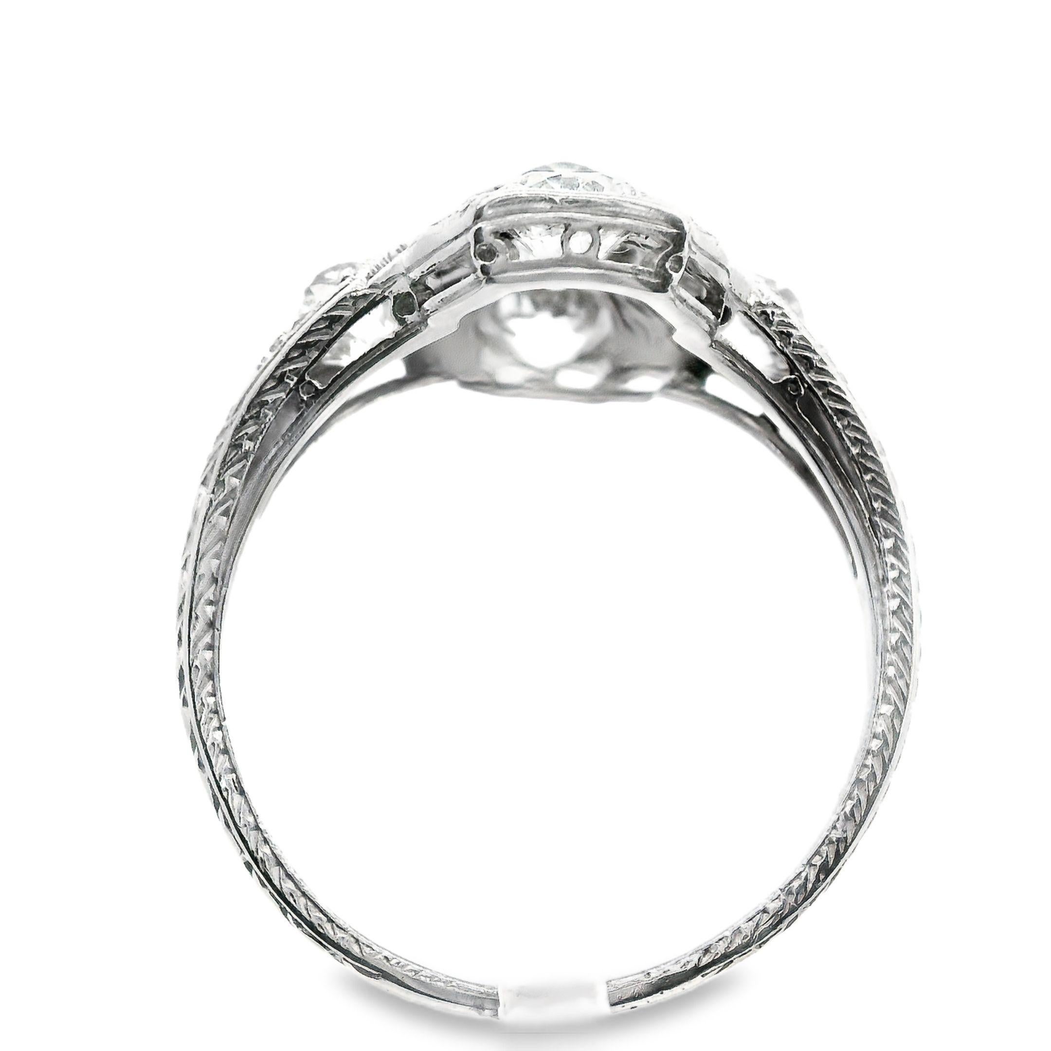 Art Deco 3 Cts European Cut Diamond Filigree Platinum Ring For Sale 5