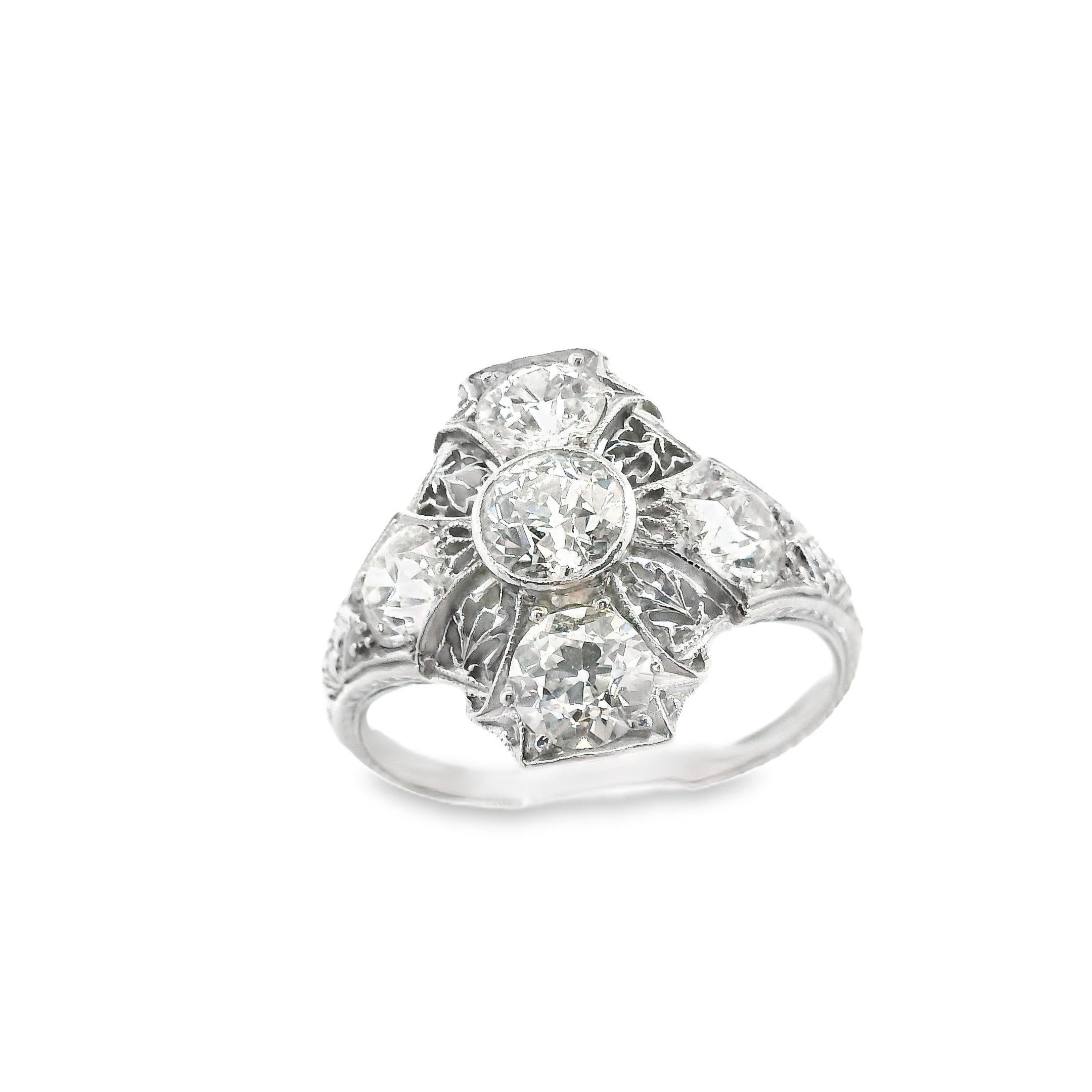 Art Deco 3 Cts European Cut Diamond Filigree Platinum Ring For Sale 4