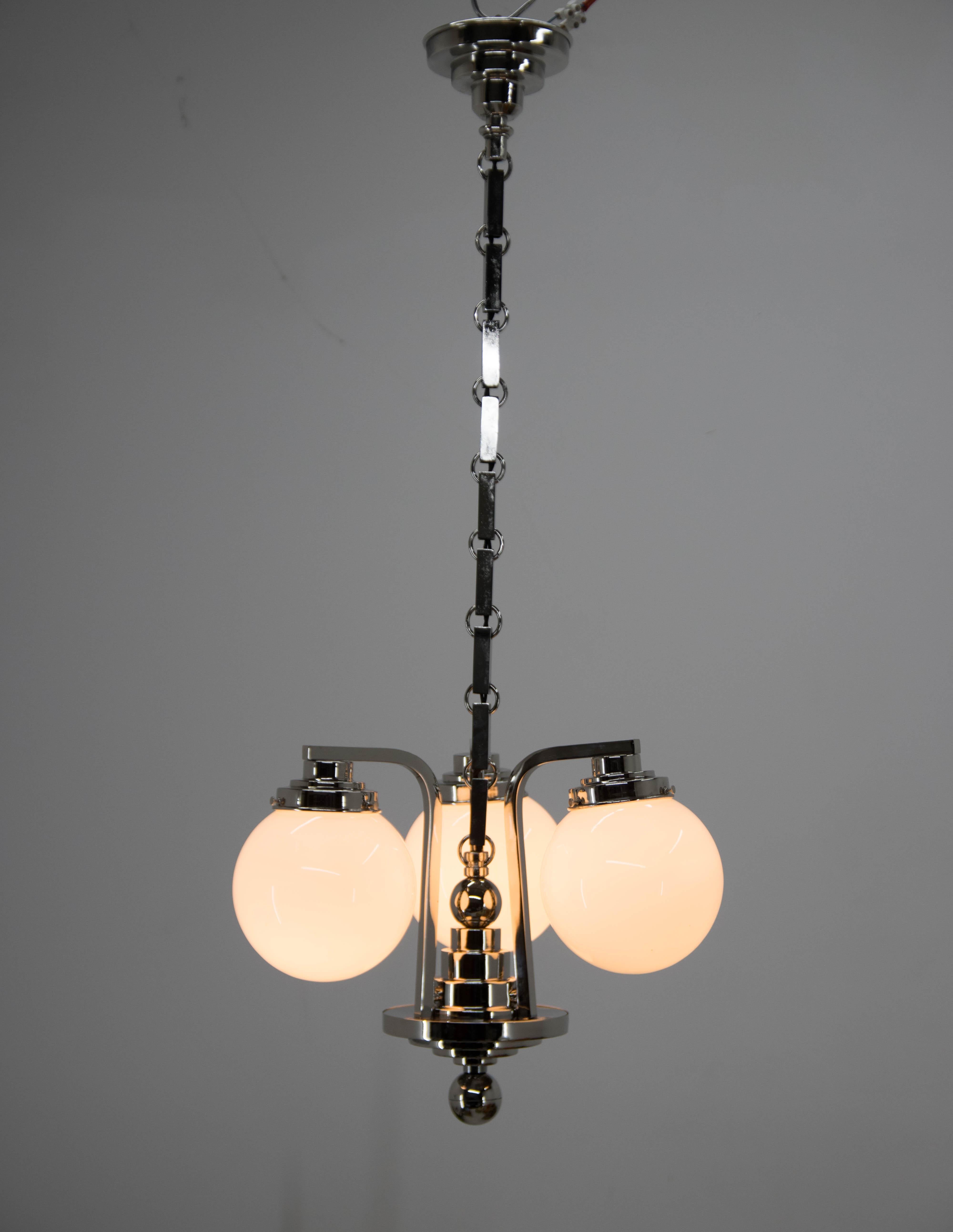 Early 20th Century Art Deco 3-flamming Chandelier, 1920s For Sale
