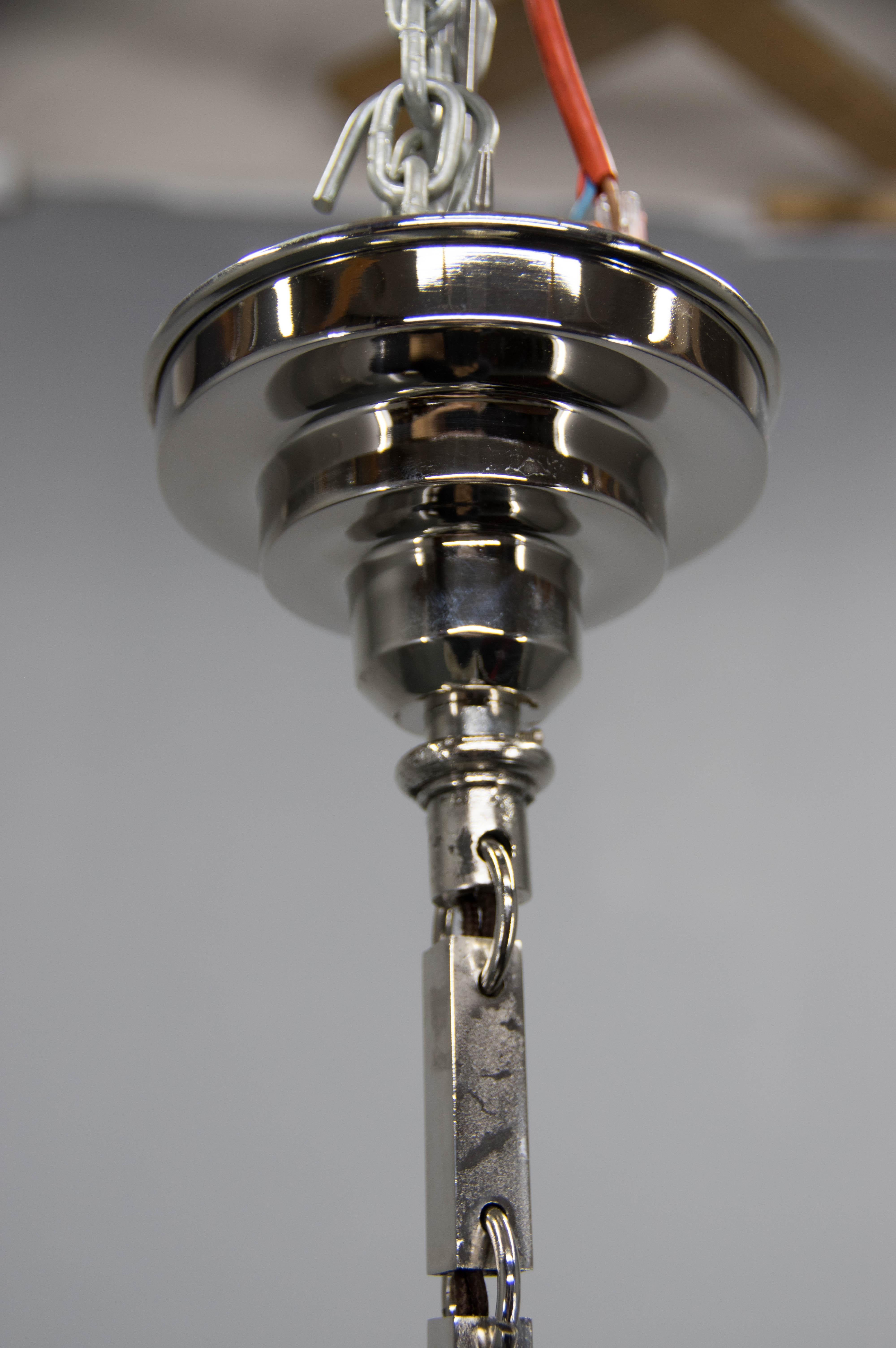 Art Deco 3-flamming Chandelier, 1920s For Sale 1