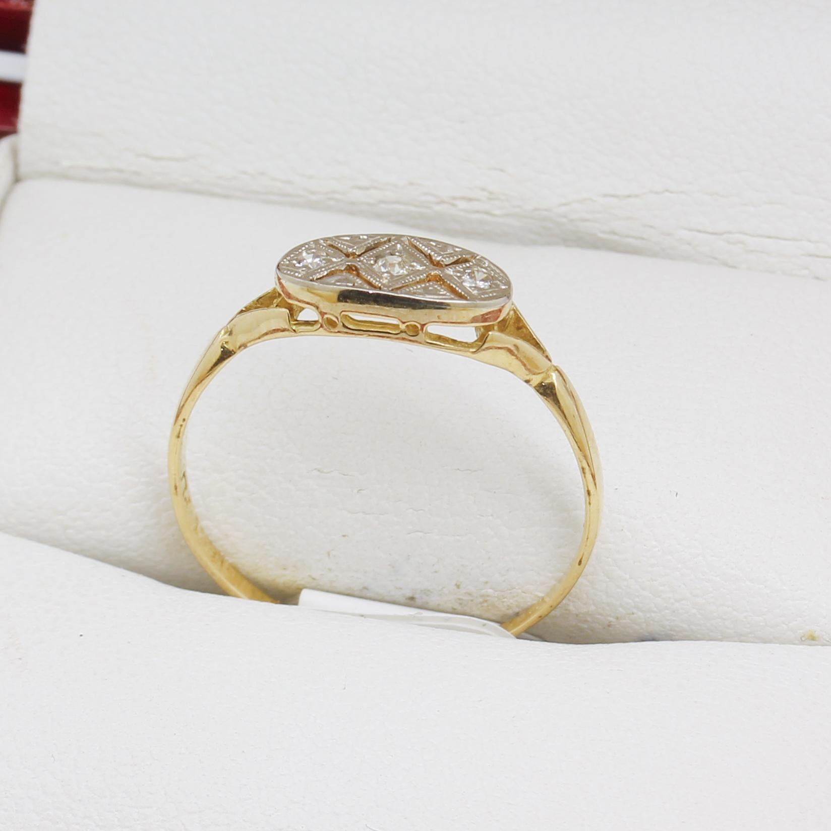 Women's Art Deco 3 Stone Diamond Ring, Two Tone For Sale