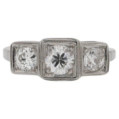 Anello di fidanzamento antico A. Stone con tre pietre e diamanti Trinity