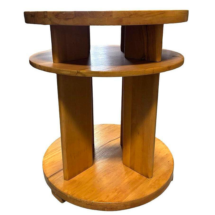 Art déco Table d'appoint Art Déco à 3 niveaux en noyer Par Gilbert Rohde pour Brown Saltman en vente