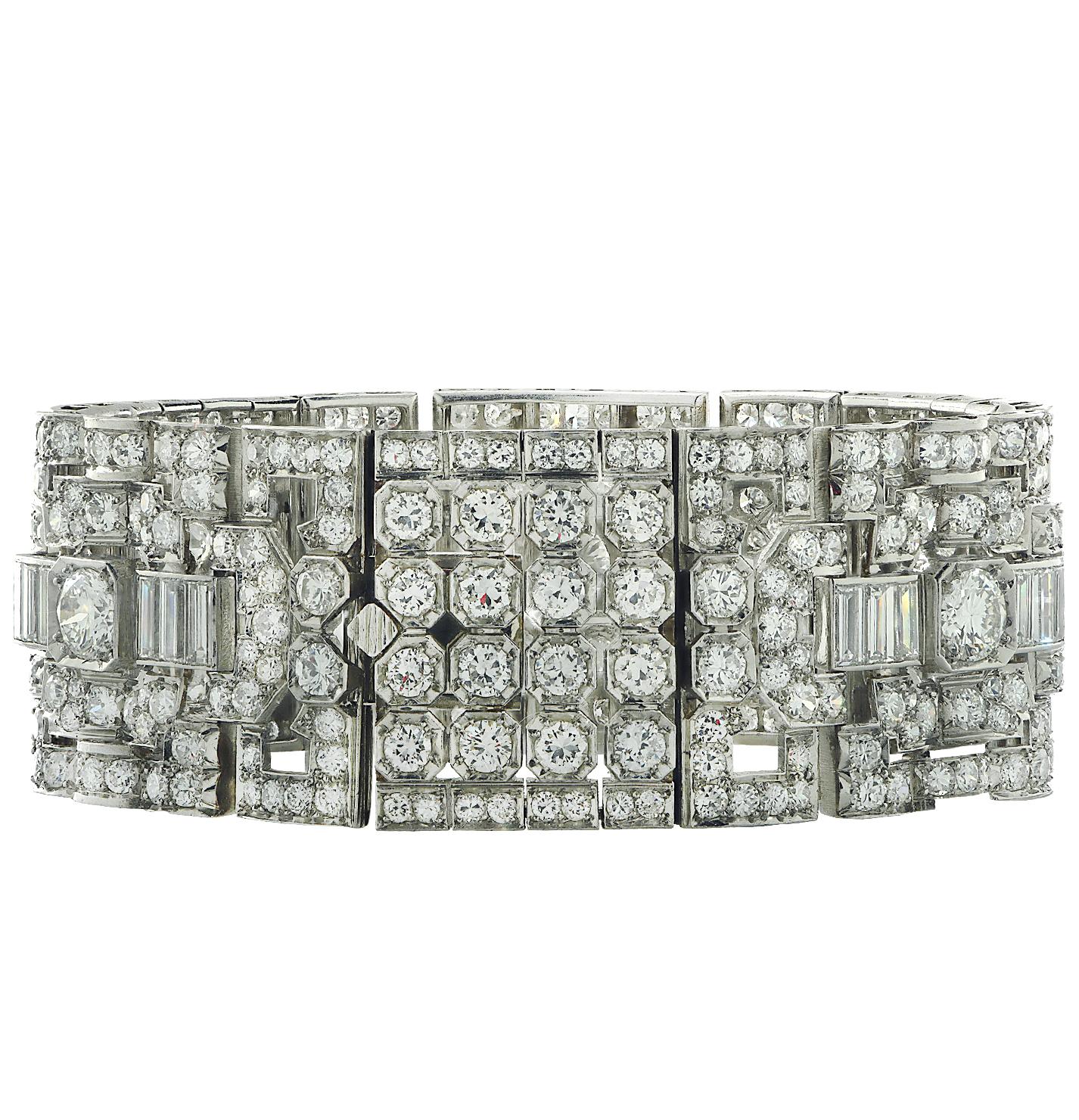 Old European Cut Art Deco 30 Carat Diamond Bangle Bracelet For Sale