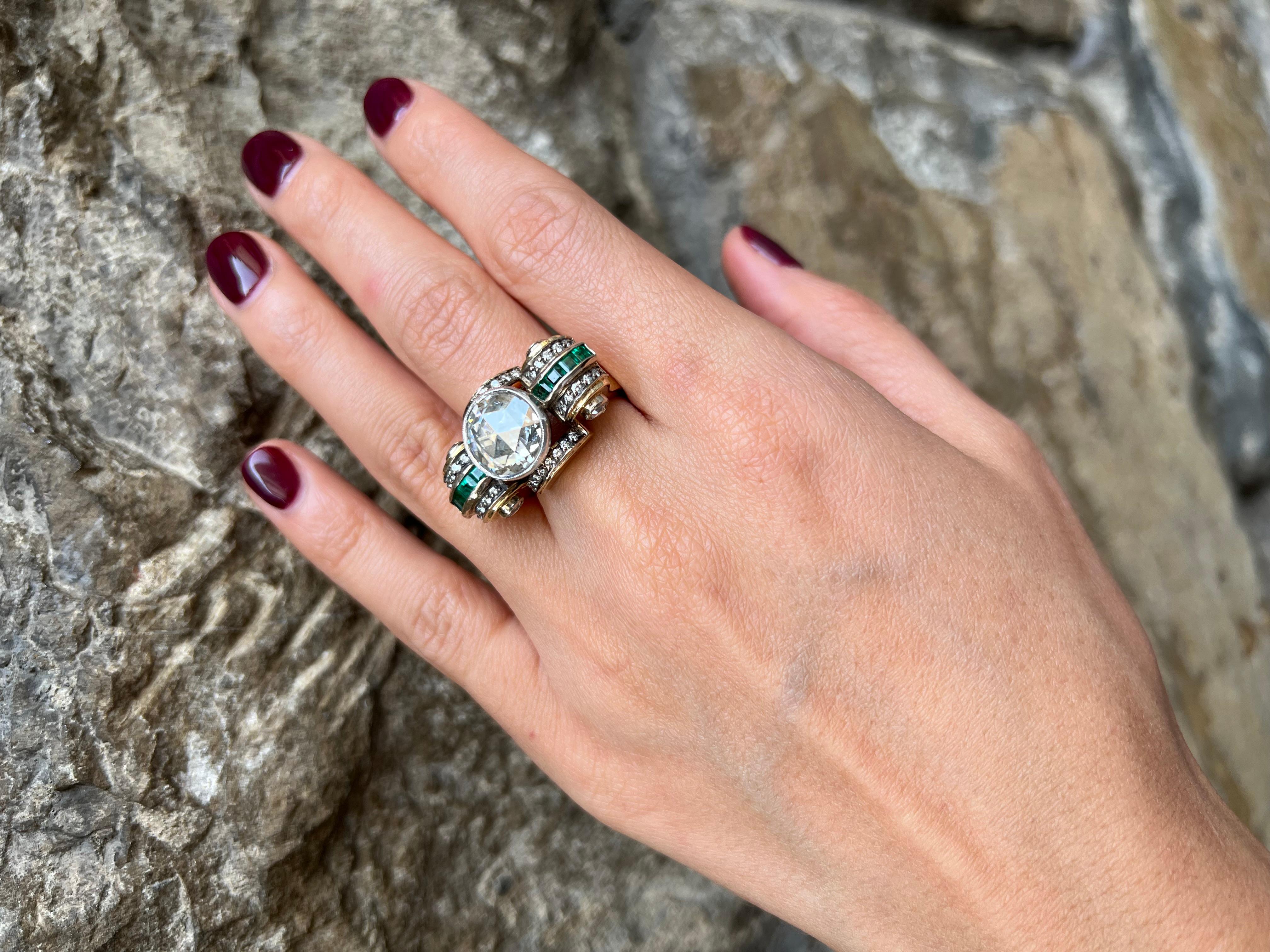 Retro-Ring mit 3,00 Karat Diamant im Rosenschliff und Smaragd im Zustand „Hervorragend“ im Angebot in Firenze, FI