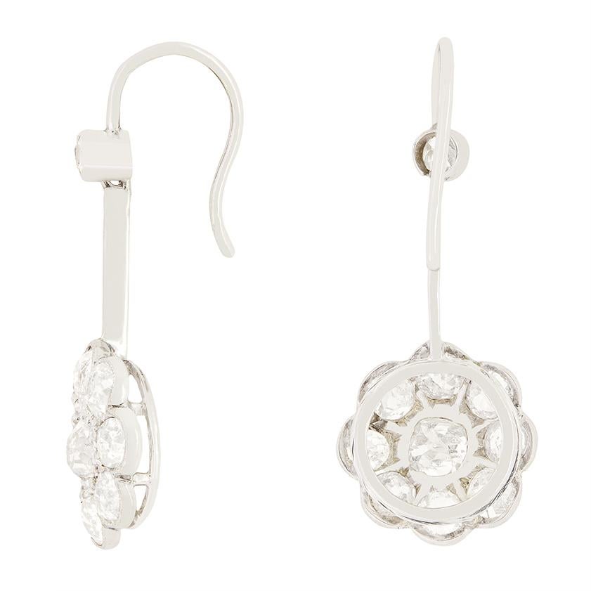 Art Deco 3.00ct Diamond Drop Earrings, c.1920s In Good Condition For Sale In London, GB
