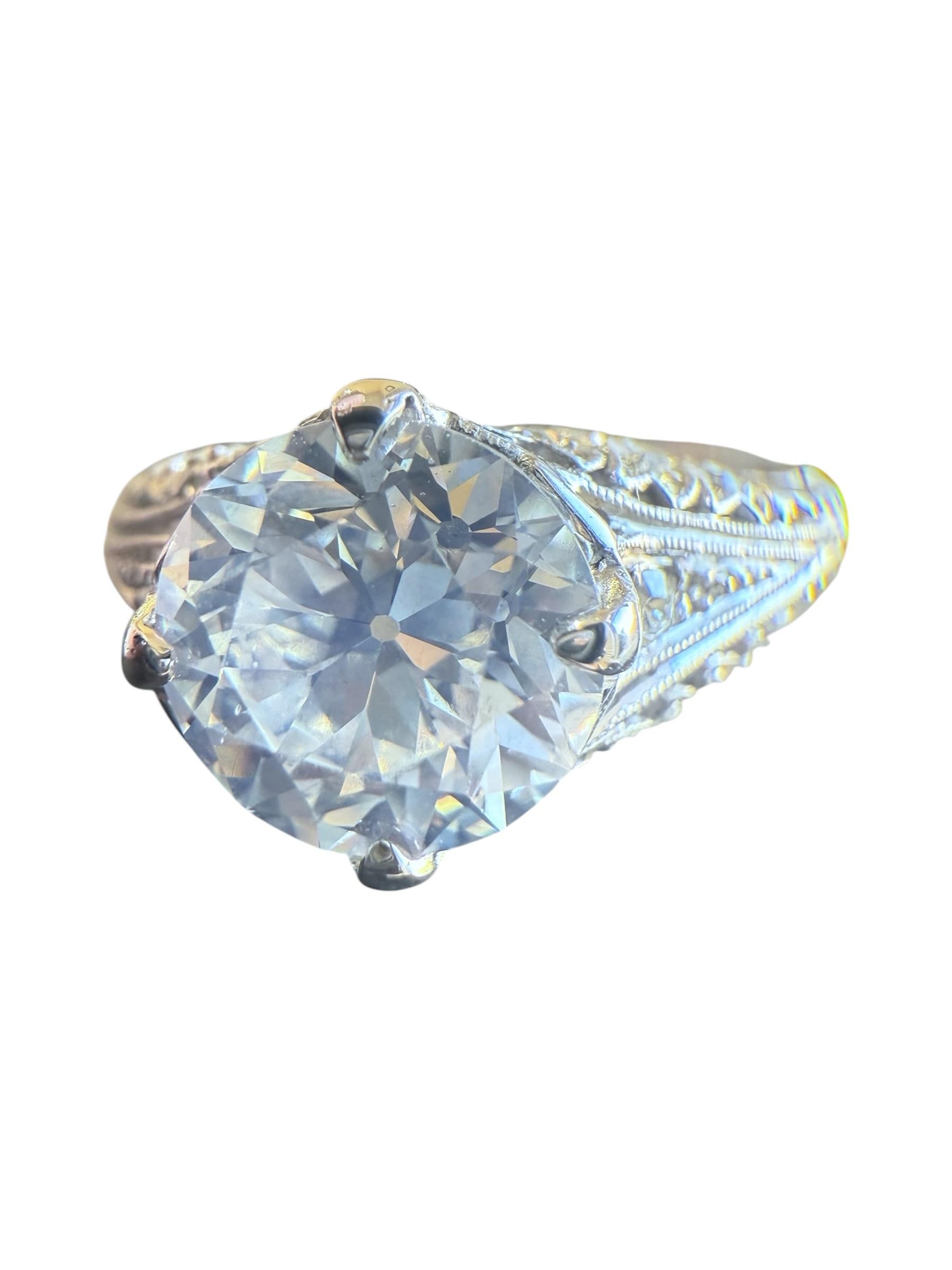 Art Deco 3.01 Carat Old European Cut Diamond Platinum Engagement Ring GIA In Good Condition For Sale In Montgomery, AL