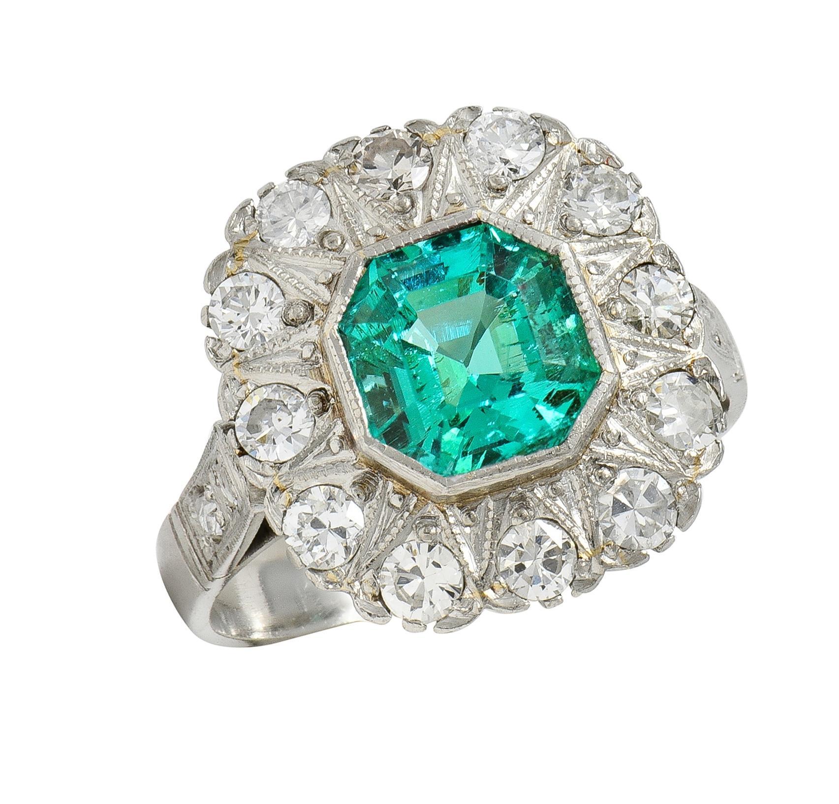 Donna Art of Vintage 3.05 CTW No Oil Colombian Emerald Diamond Platinum Vintage Halo Ring in vendita