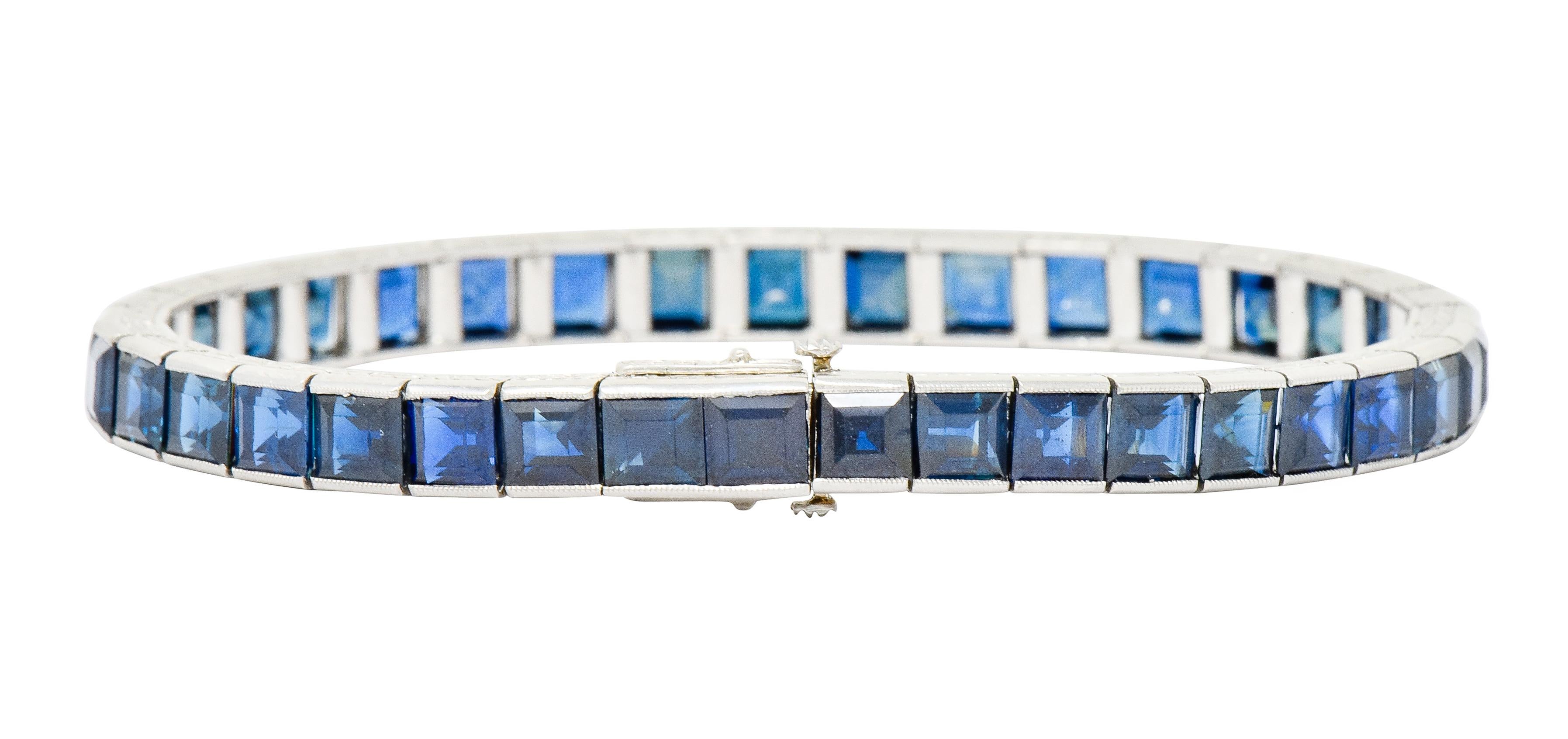 Art Deco 31.25 Carat Blue Sapphire Platinum Foliate Line Bracelet In Excellent Condition In Philadelphia, PA