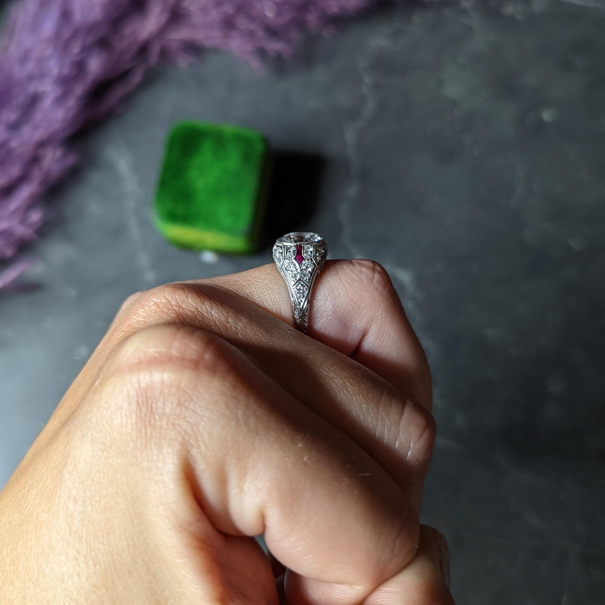 Art Deco 3.16 Carats Old Mine Cut Diamond Ruby Arrow Platinum Engagement Ring  For Sale 10