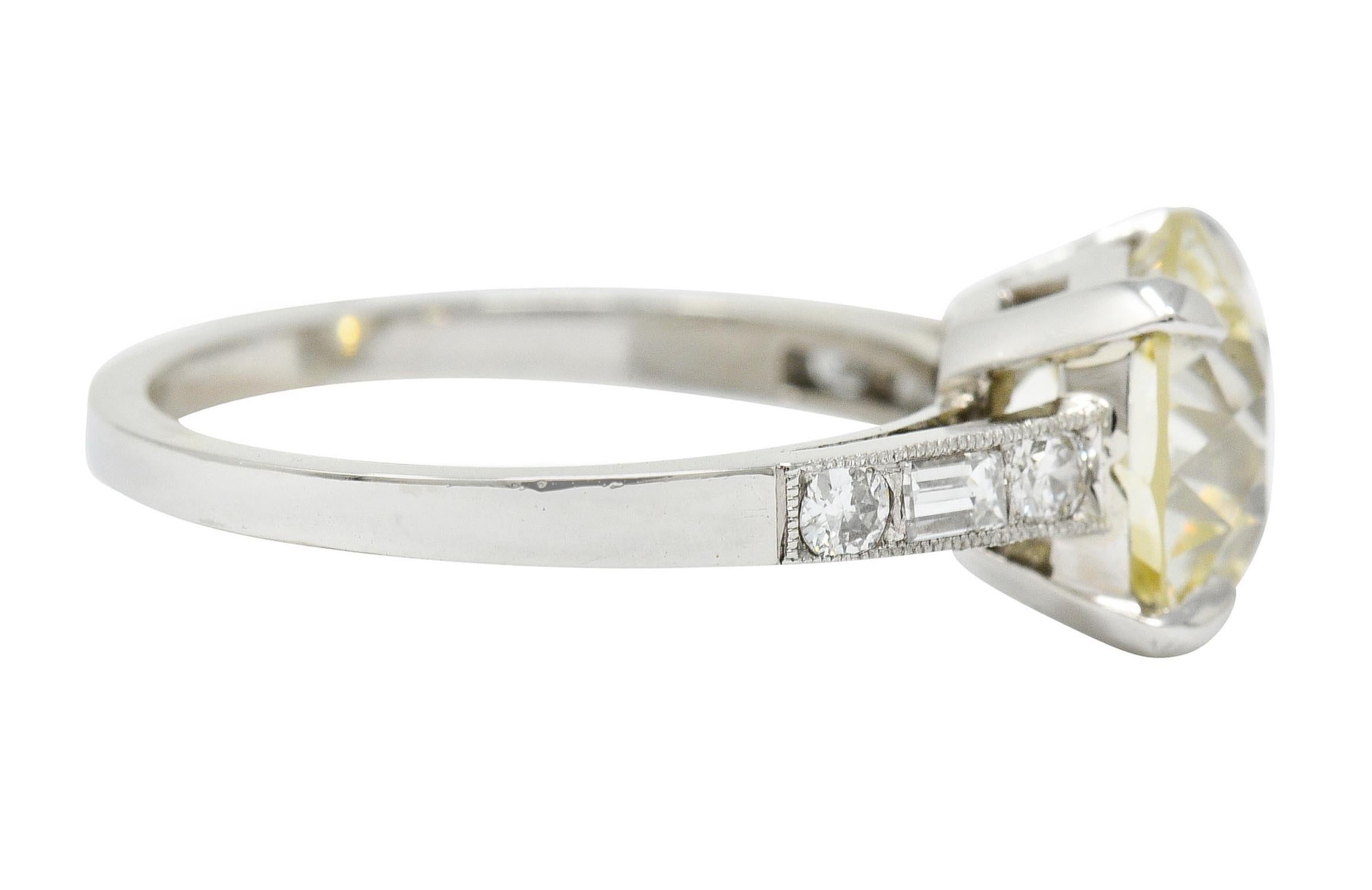 Old European Cut Art Deco 3.20 Carats Old European Diamond Platinum Engagement Ring GIA, 1930's