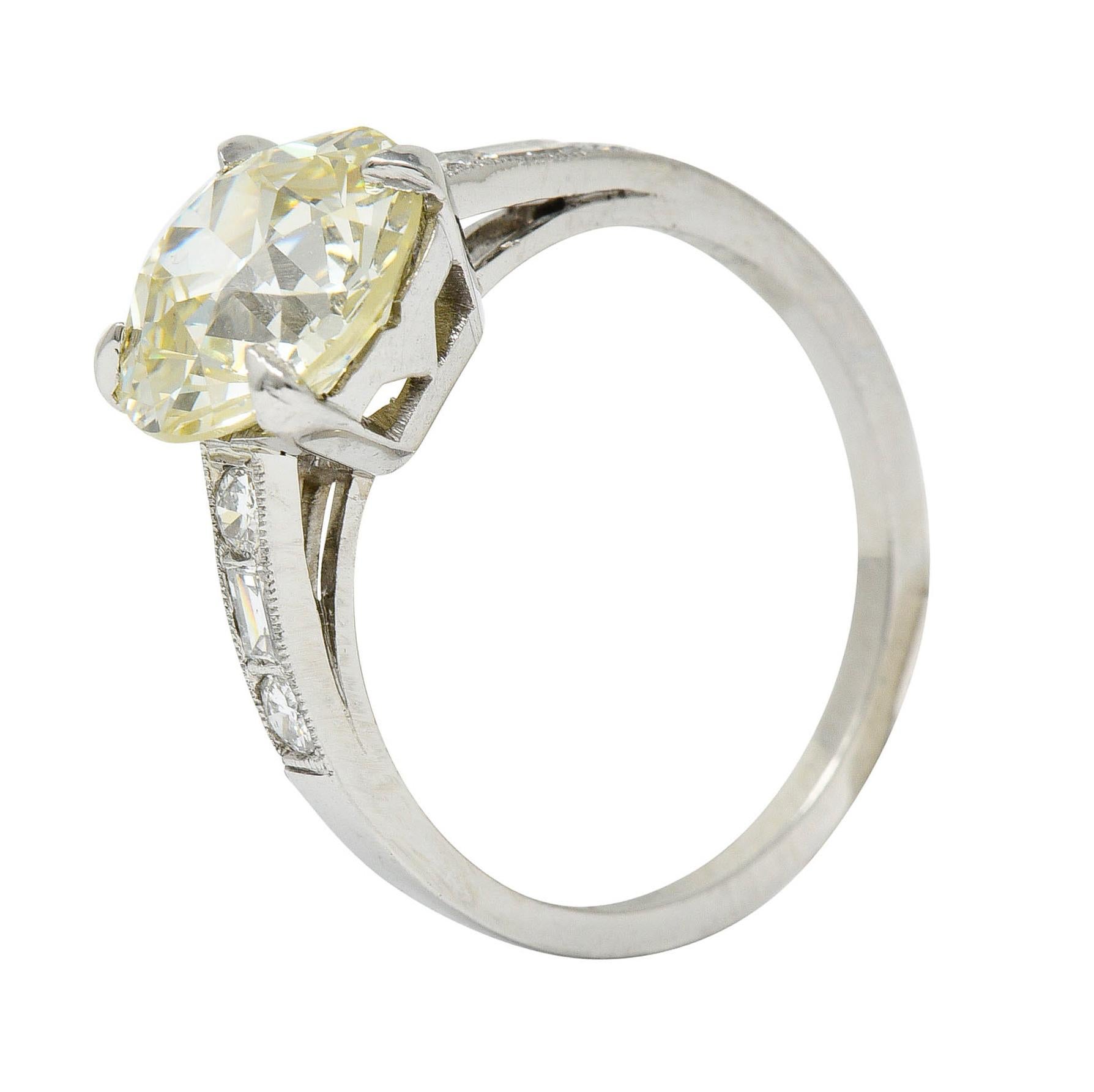 Art Deco 3.20 Carats Old European Diamond Platinum Engagement Ring GIA, 1930's 4