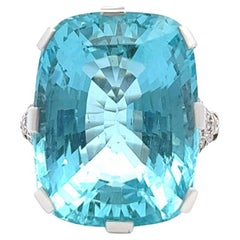 Vintage Art Deco 32.93 Carats Aquamarine Diamond Platinum Cocktail Ring