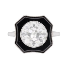 Antique Art Deco 3.30 Carat Diamond and Onyx Ring, circa 1920s