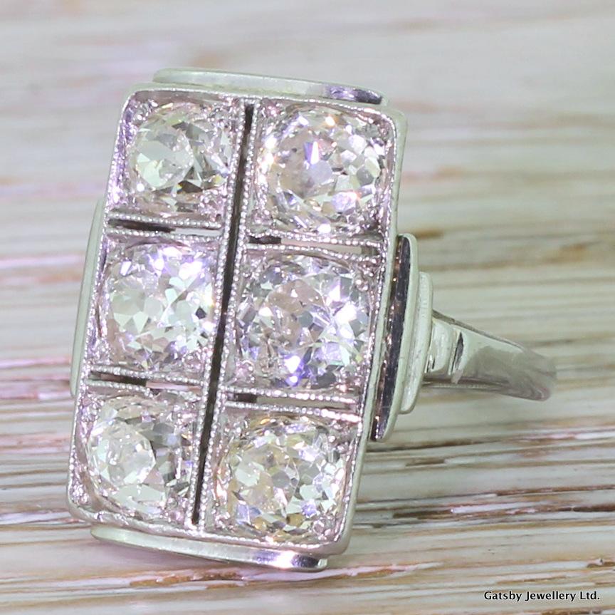Art Deco 3.30 Carat Old Cut Diamond Plaque Ring For Sale 2