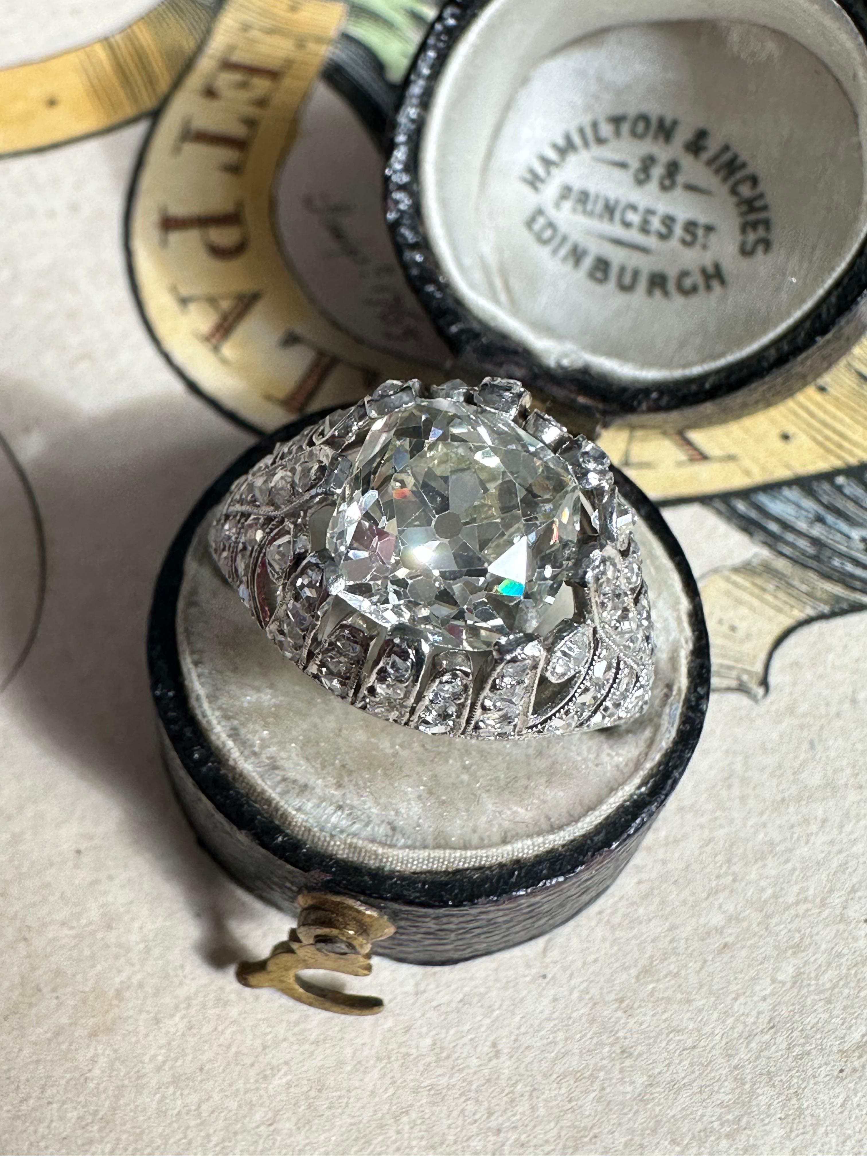 Art Deco 3.31 Carat Diamond Ring, GIA VS2 N In Good Condition For Sale In Hummelstown, PA