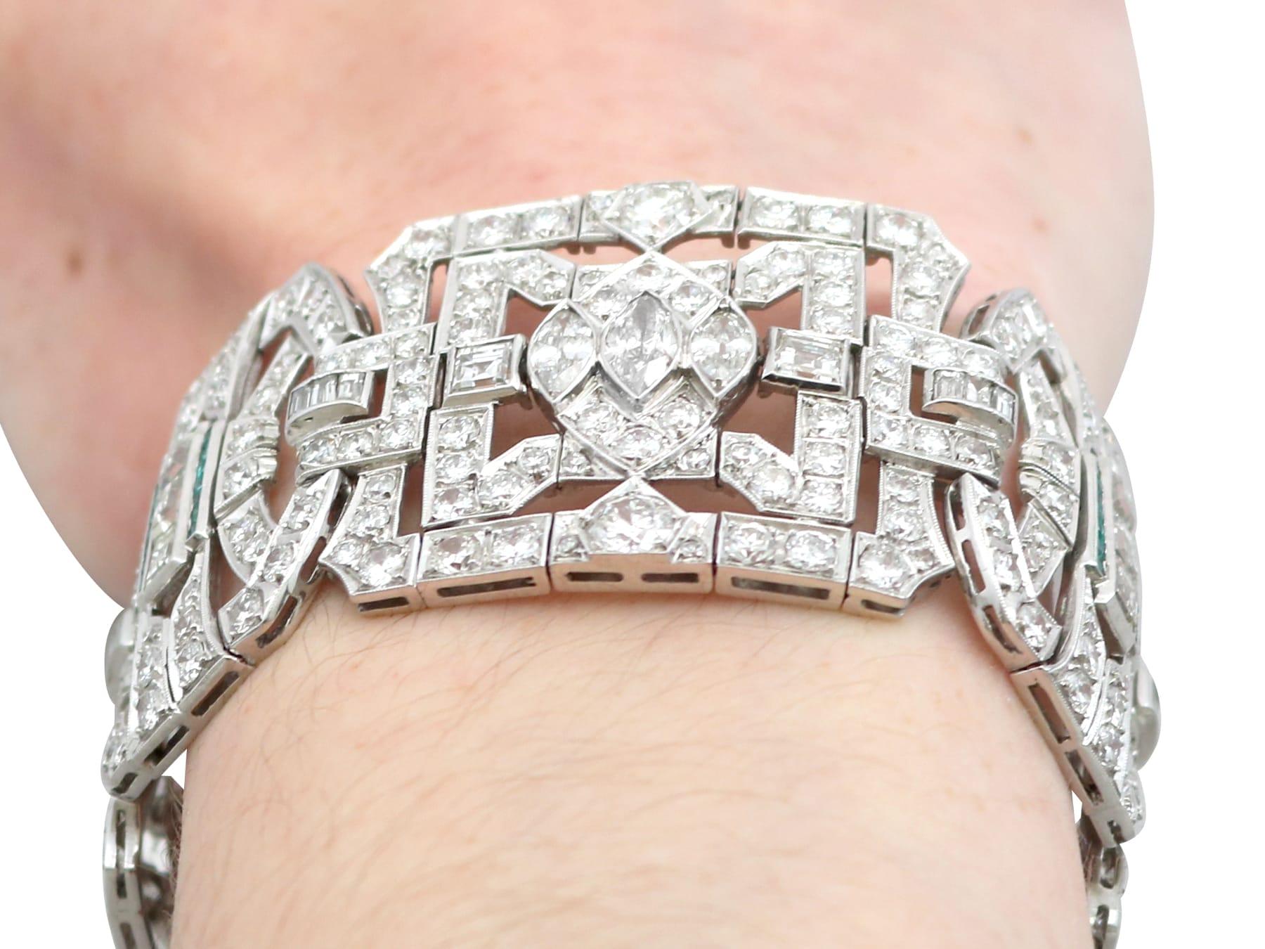 Art Deco 33.25 Carat Diamond and 0.30 Carat Emerald Platinum Bracelet Circa 1930 For Sale 11
