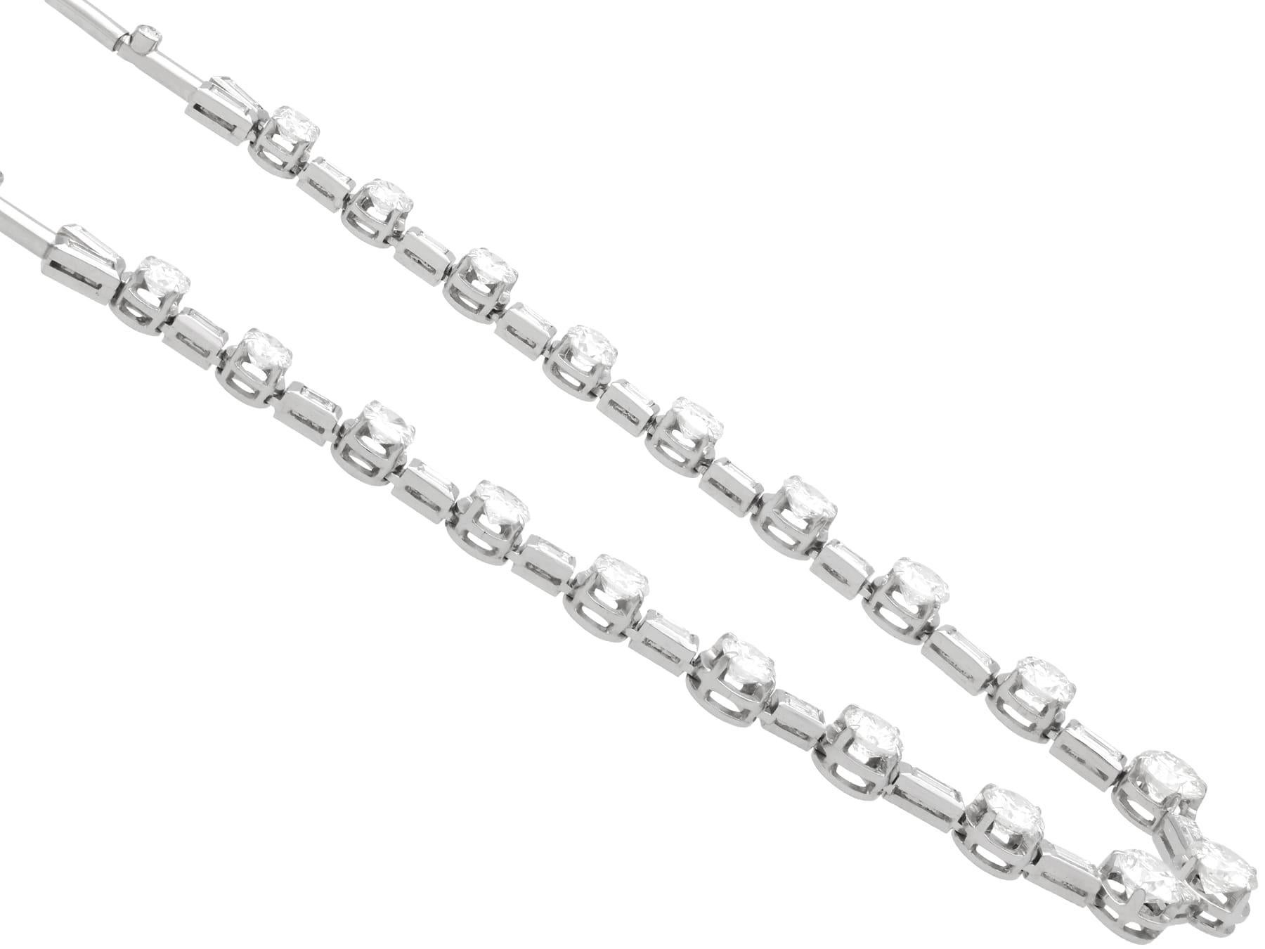 Collana Art Deco con diamanti da 3,35 carati in platino in vendita 1