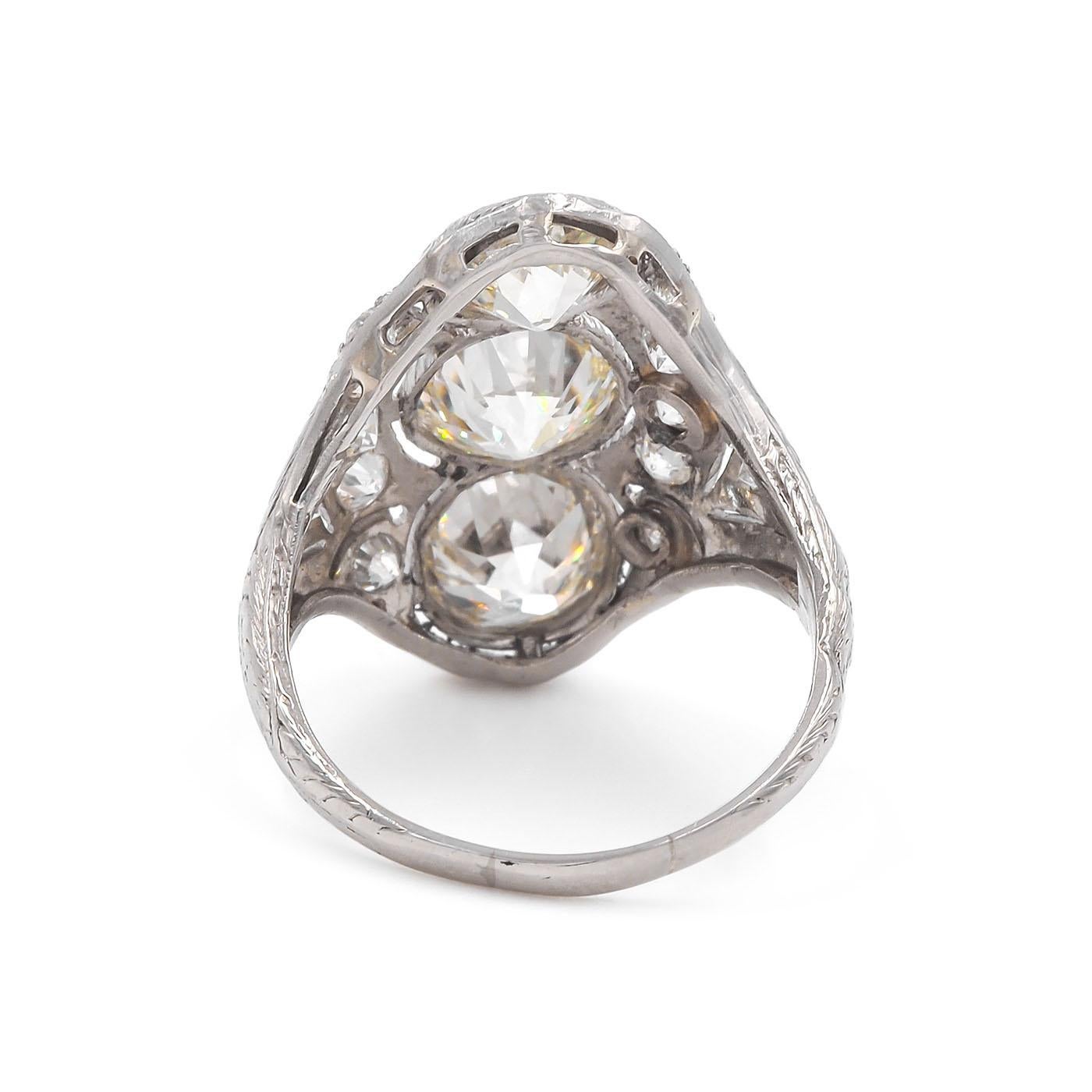 Women's Art Deco 3.37 Carat Total Weight GIA Old European Cut Diamond 3-Stone Ring For Sale