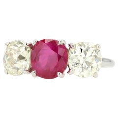 Anillo Art Déco de rubí de Birmania de 3,41 quilates GIA sin calor montado por Cartier
