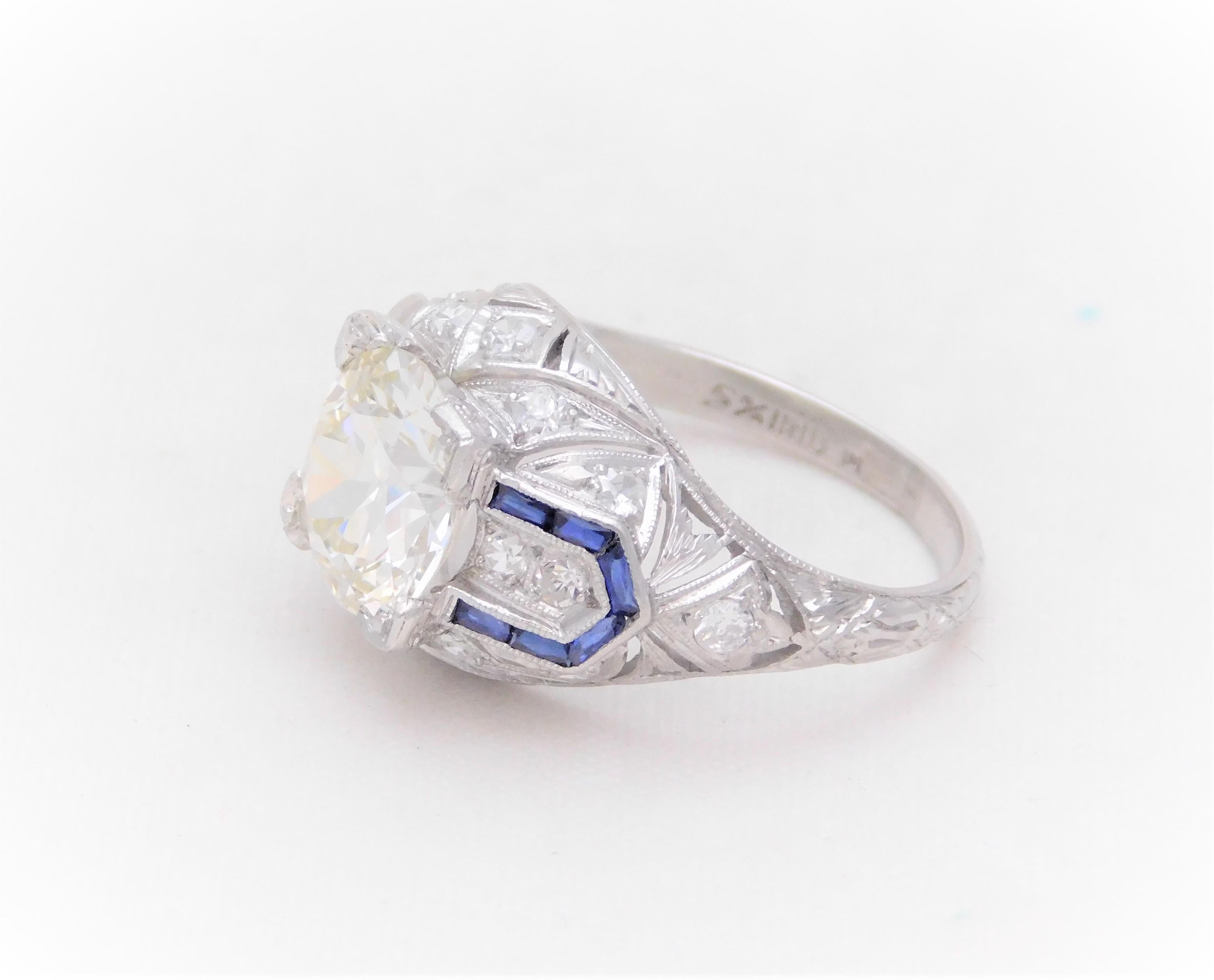 Art Deco 3.41 Carat Platinum Diamond and Sapphire Engagement Ring, circa 1930 For Sale 5
