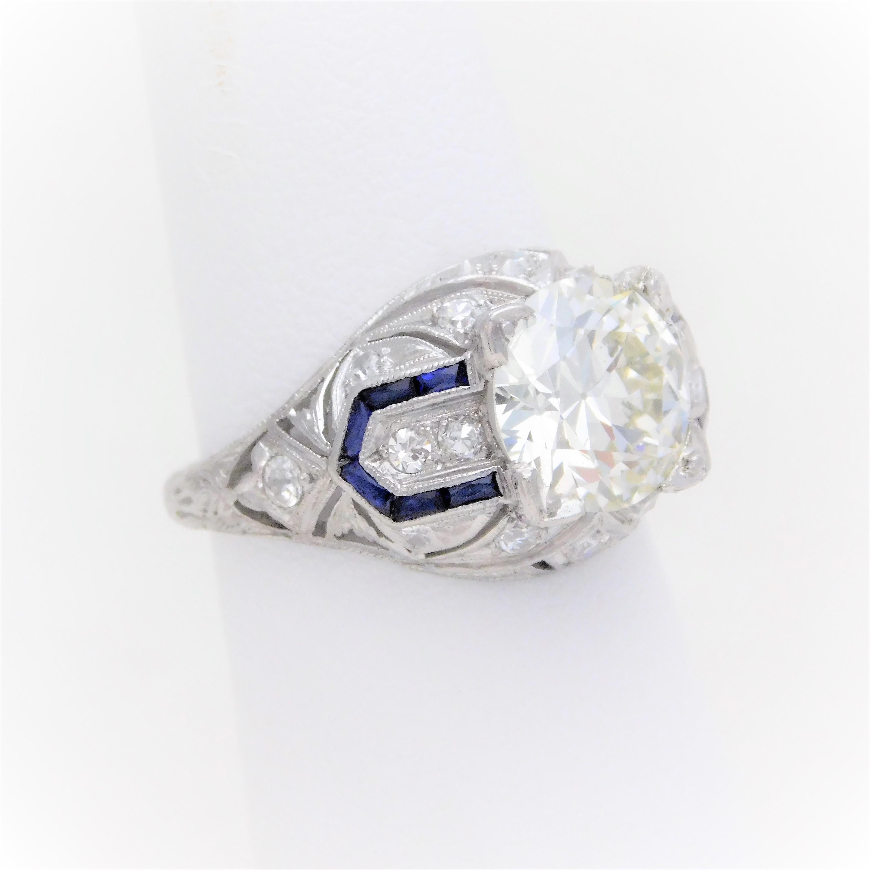 Art Deco 3.41 Carat Platinum Diamond and Sapphire Engagement Ring, circa 1930 For Sale 9