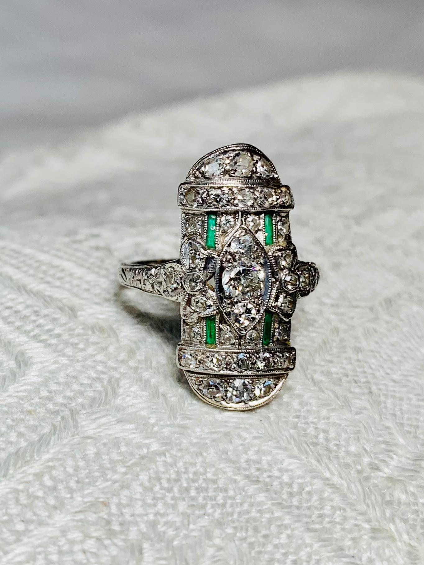 Art Deco 35 Diamond Emerald Platinum Wedding Engagement Ring Edwardian Bow Motif For Sale 4