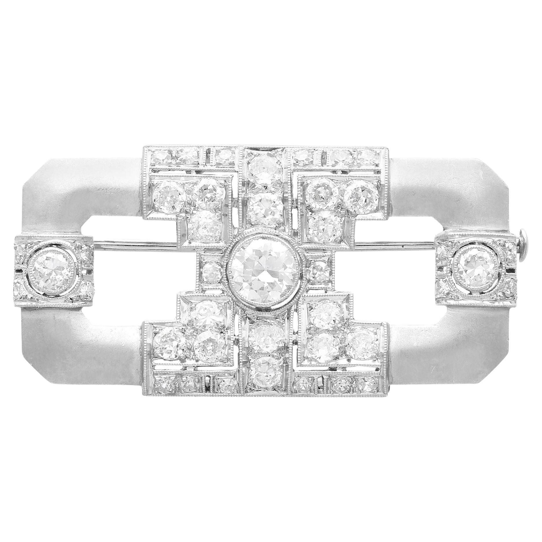 Art Deco 3.50 Carat Diamond and Platinum Brooch For Sale