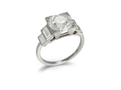 Art Deco 3.50 carat diamond engagement ring, circa 1930.
