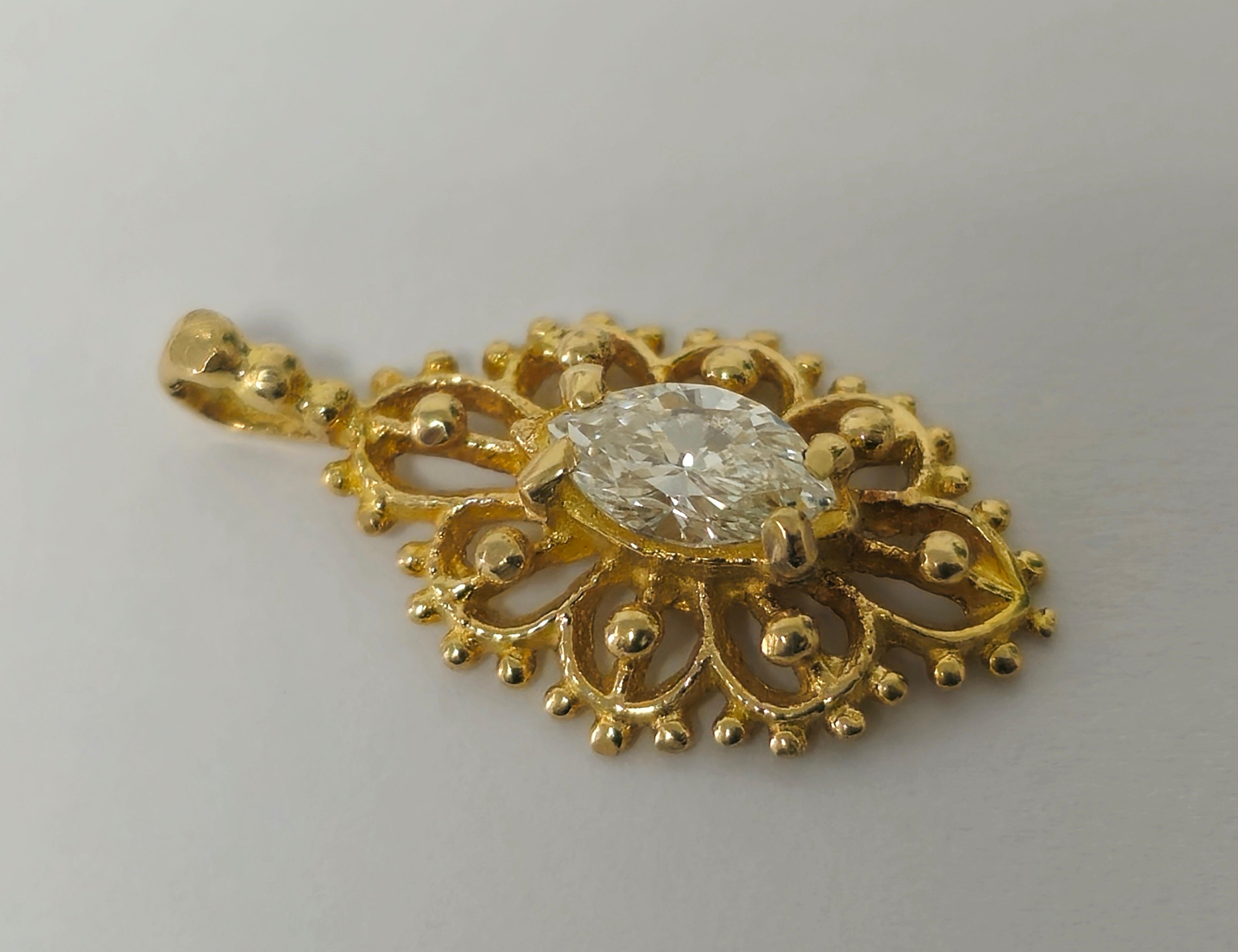Marquise Cut Art Deco 3.50 Carat Diamond Pendant in 14k Gold For Sale