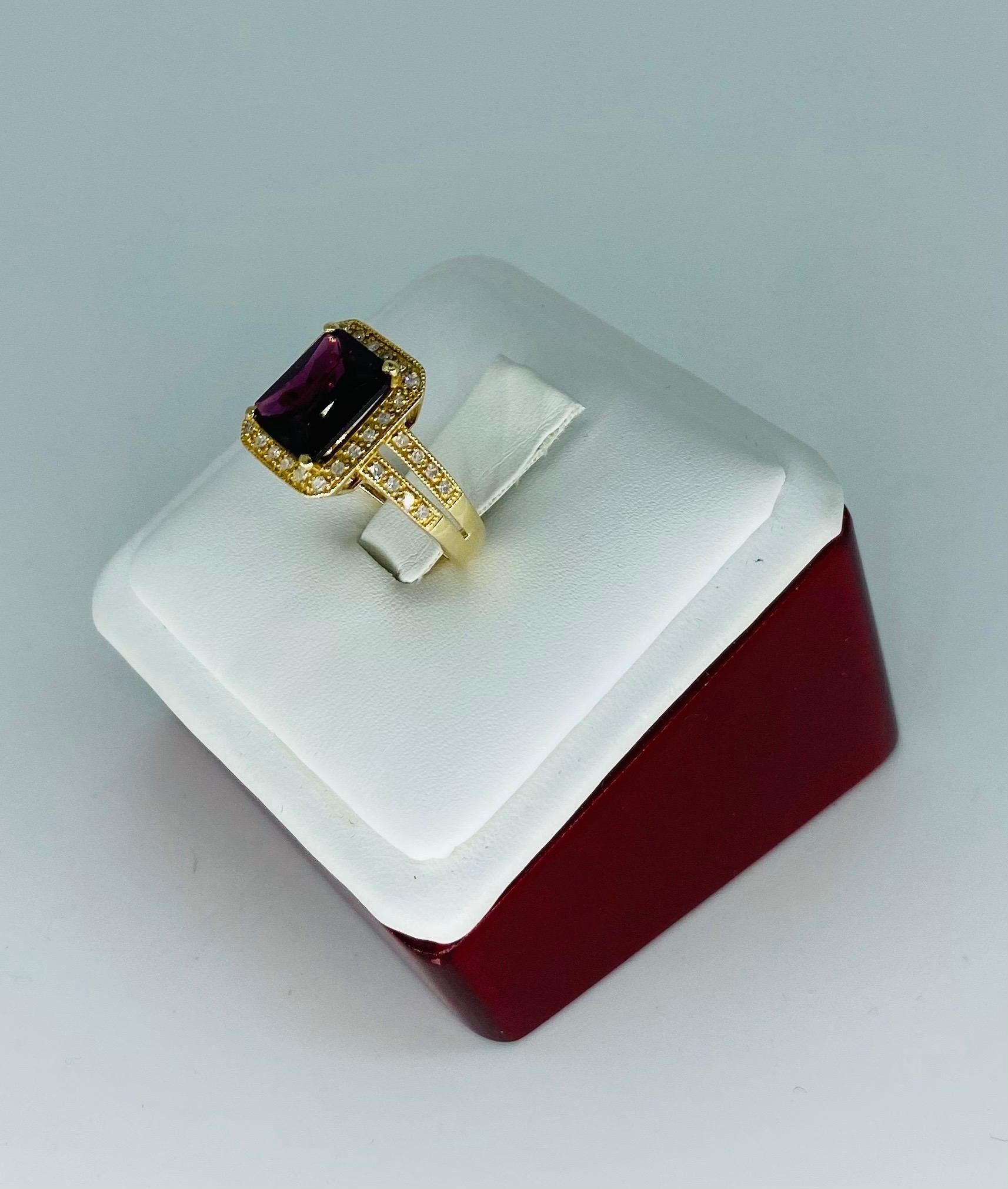 Art Deco Style 3.50 Carat Tourmaline & Diamonds Cluster Ring 14k Gold For Sale 1